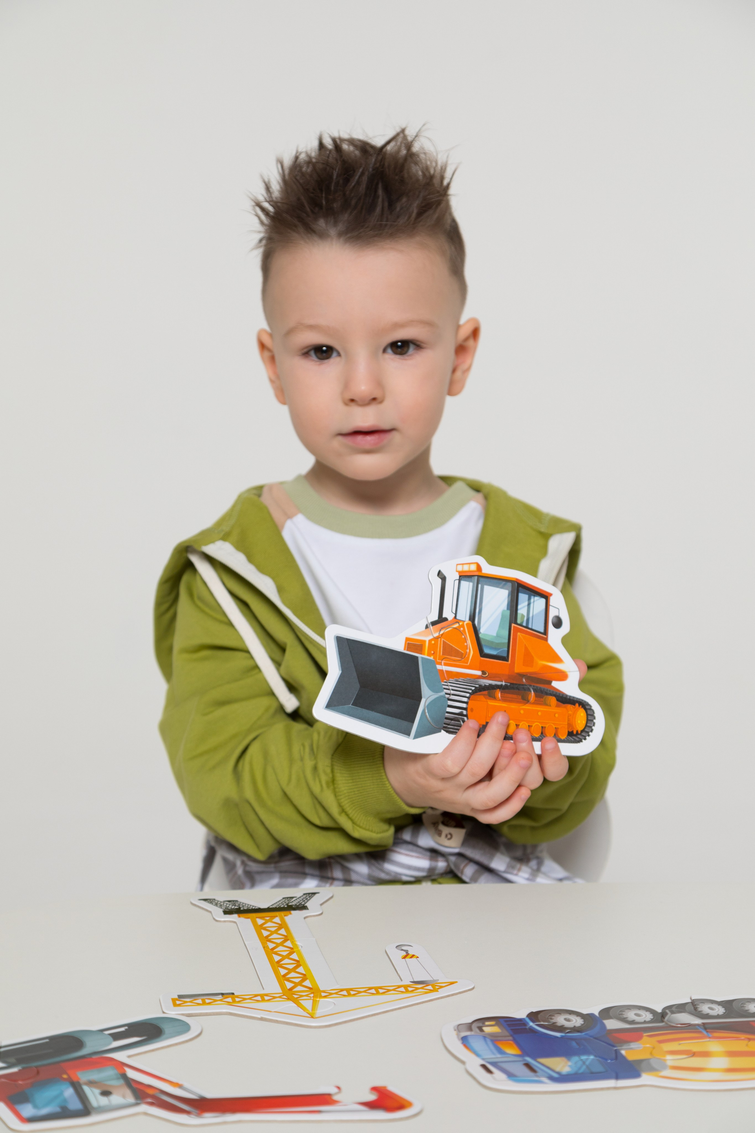 Имиджевая и каталожная съёмка для бренда детских пазлов. Детский и контент фотограф Надя Волкова Санкт-Петербург