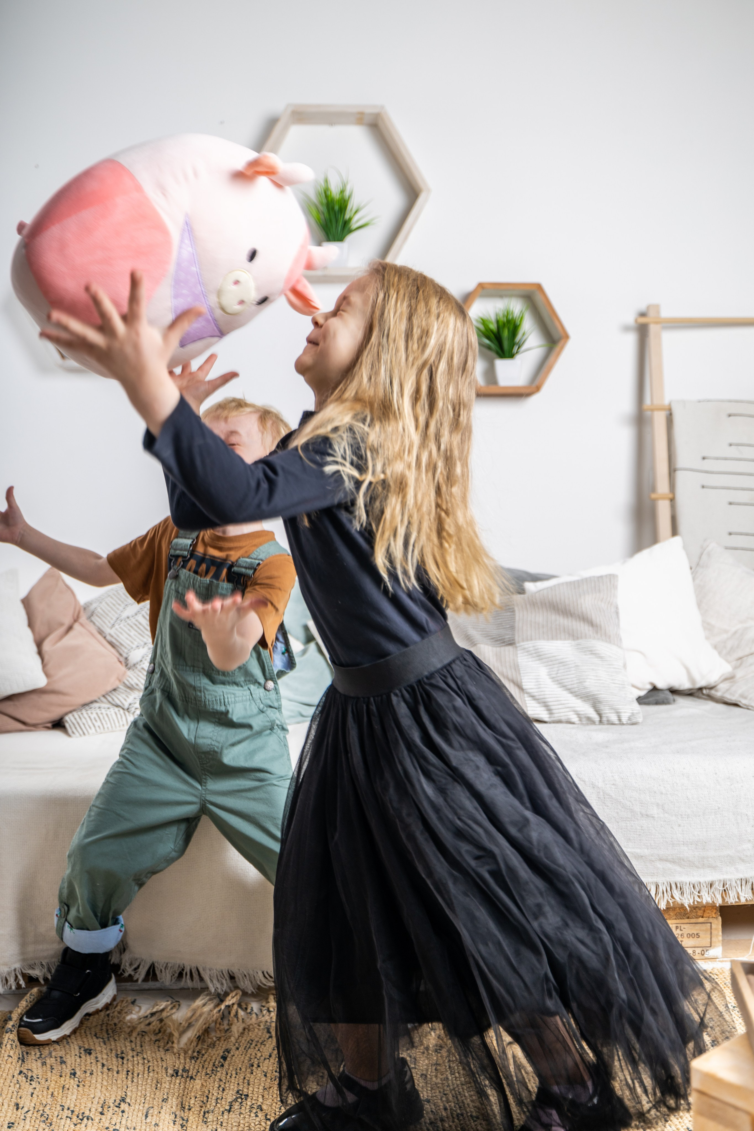 Дети в фотостудии как дома. Фотографирую жизнь! Московский фотограф волонтер