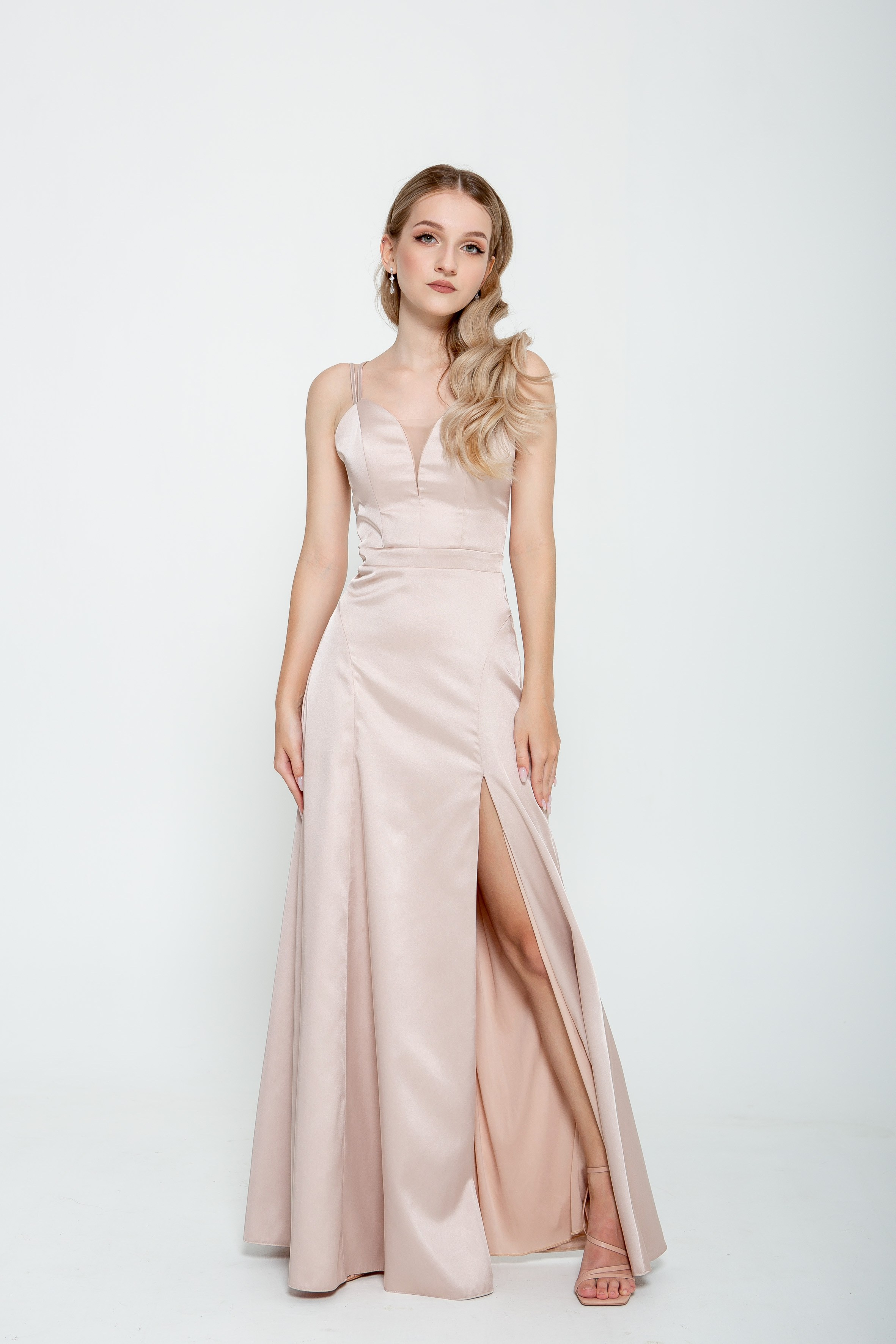 Выпускной девушки. Фотографии её и членов семьи. Свадебный и портретный Фотограф в Липецке Дмитрий Котюков