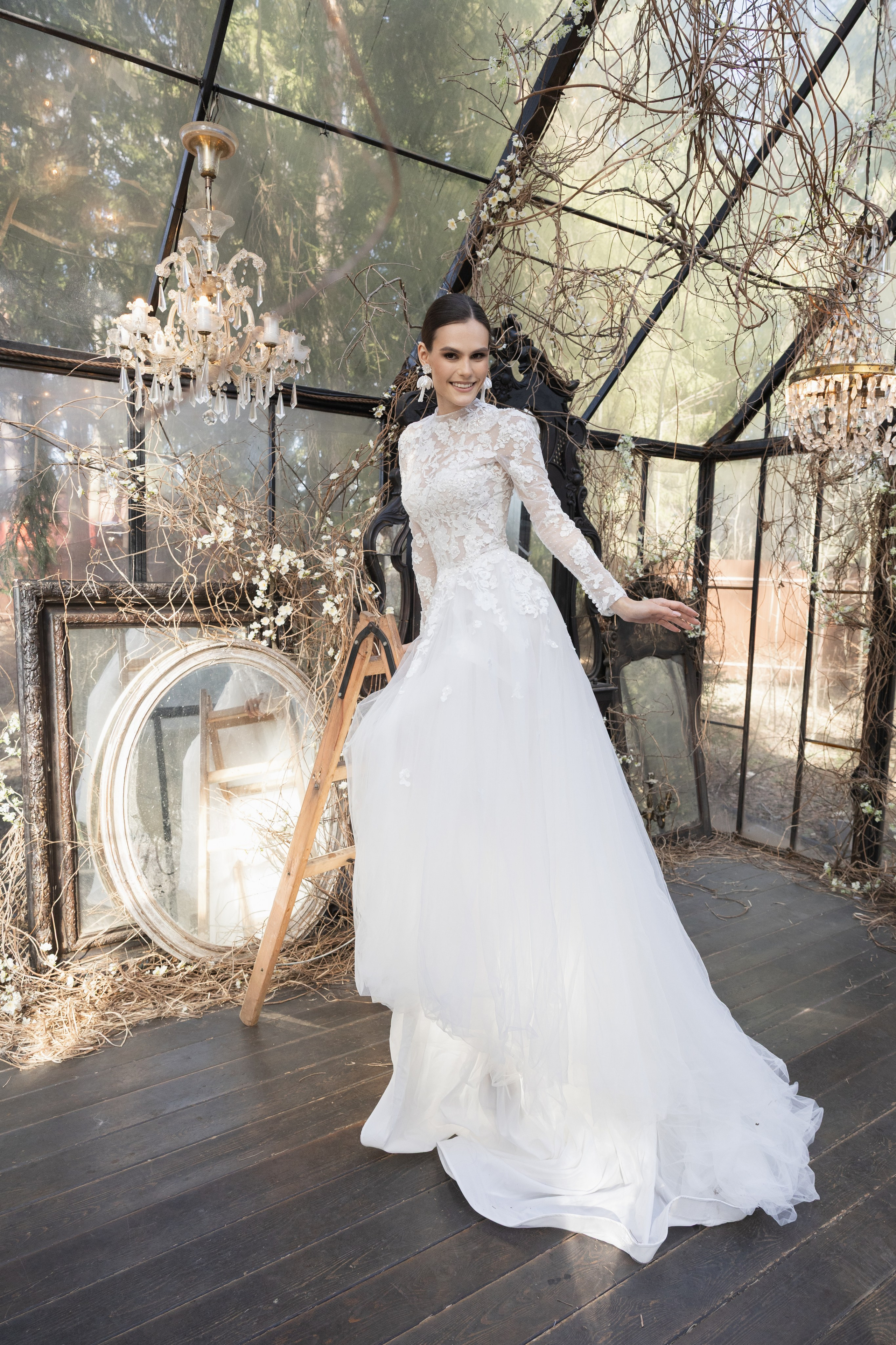 Серафима и Алексей в оранжерее. Свадебный и портретный фотограф в Москве Мария Кравченко