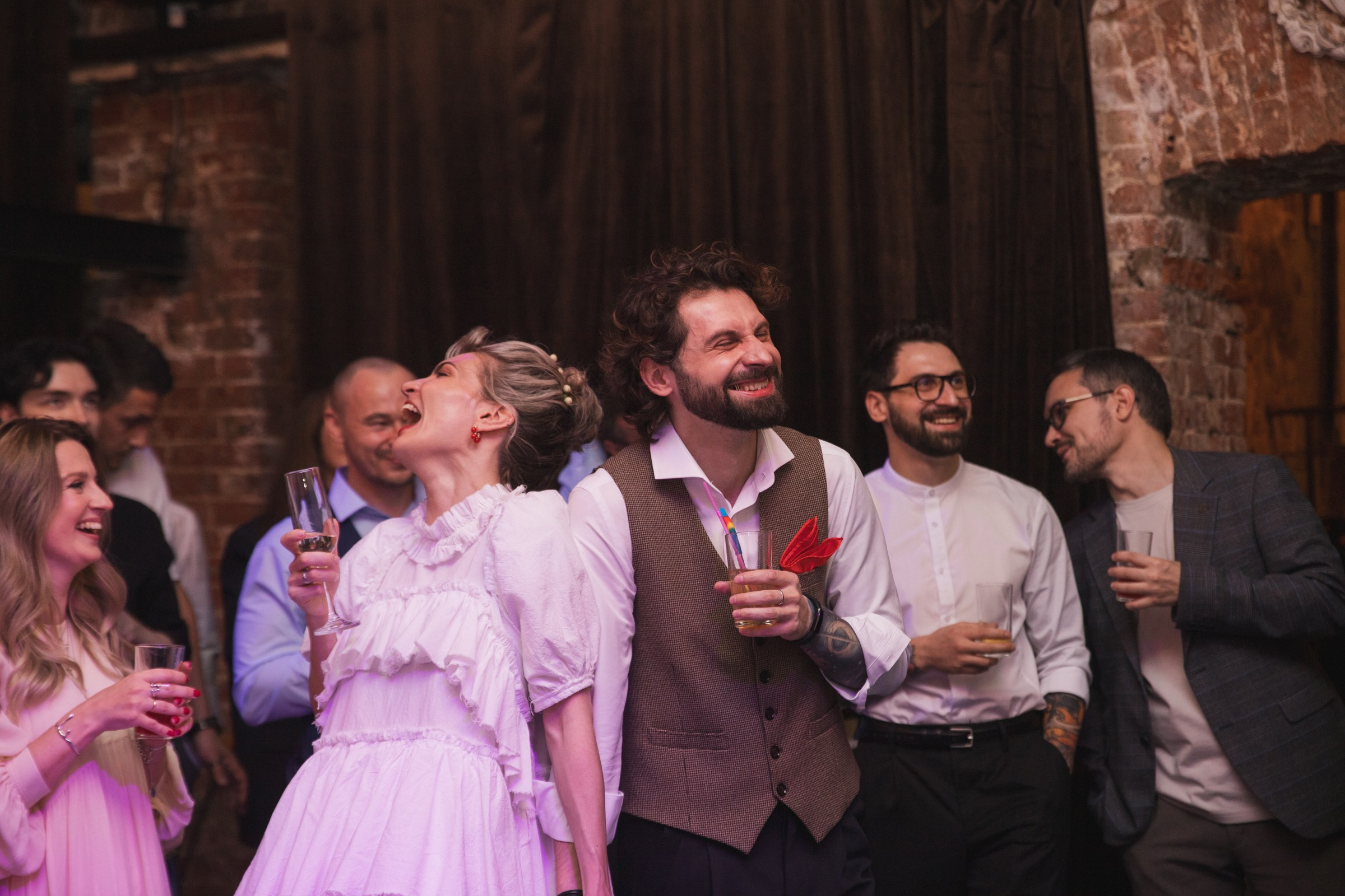 Свадебная вечеринка в Лофте. Свадебный и портретный фотограф в Москве Мария Кравченко