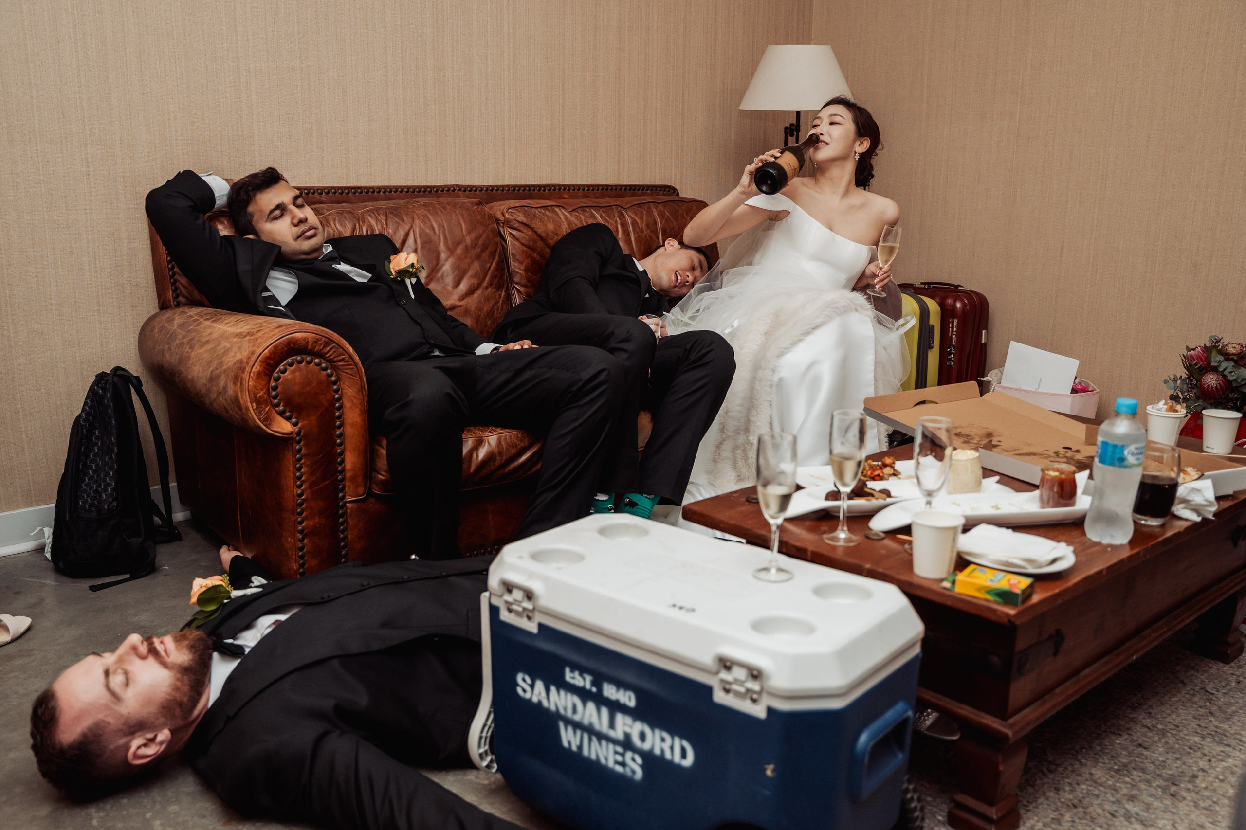 …True Love’s Kiss. Golden Moments Editing — We do Wedding’s Retouch and Video Editing