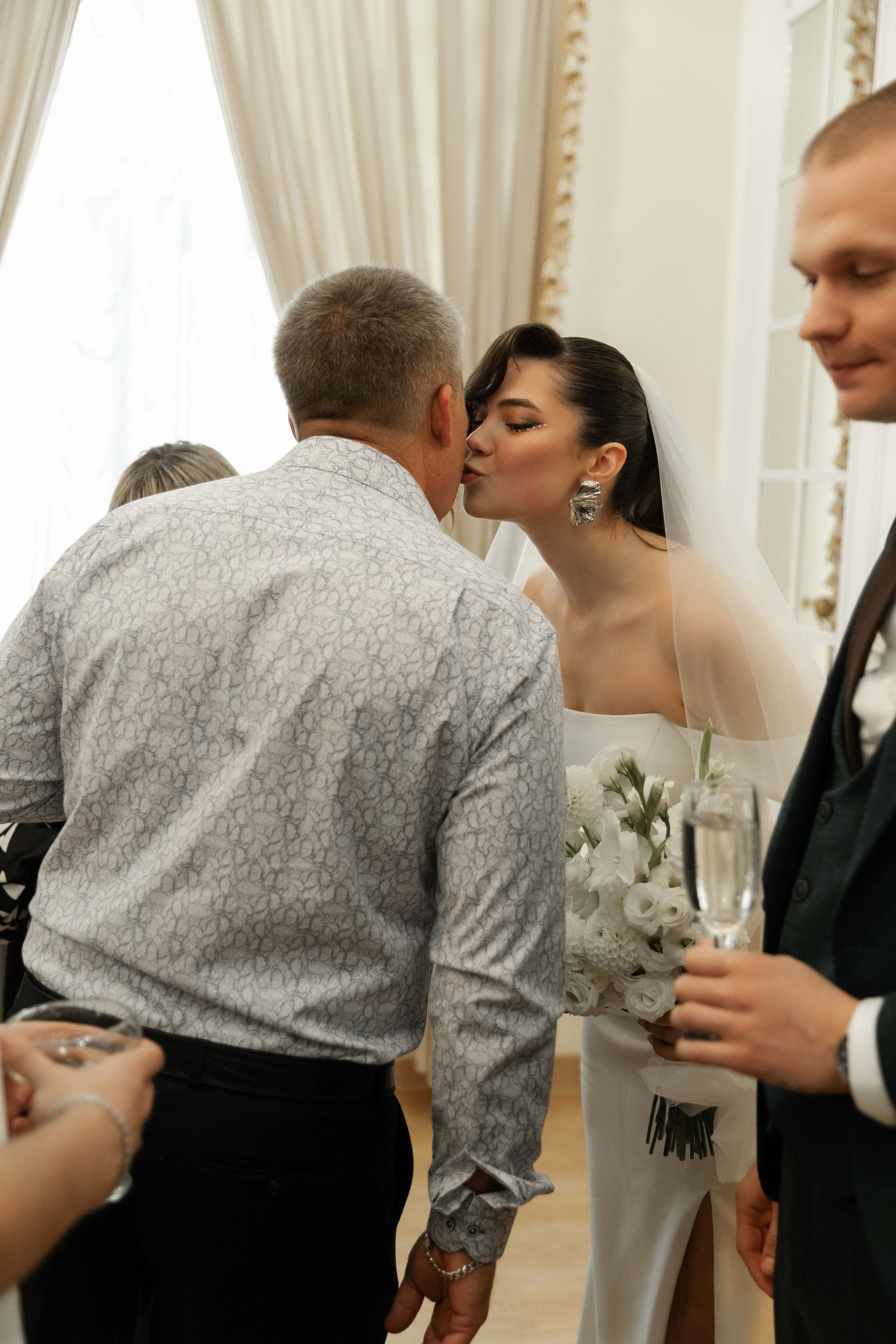 Вера и Илья. Я Ира и я фотографирую свадьбы более 10 лет