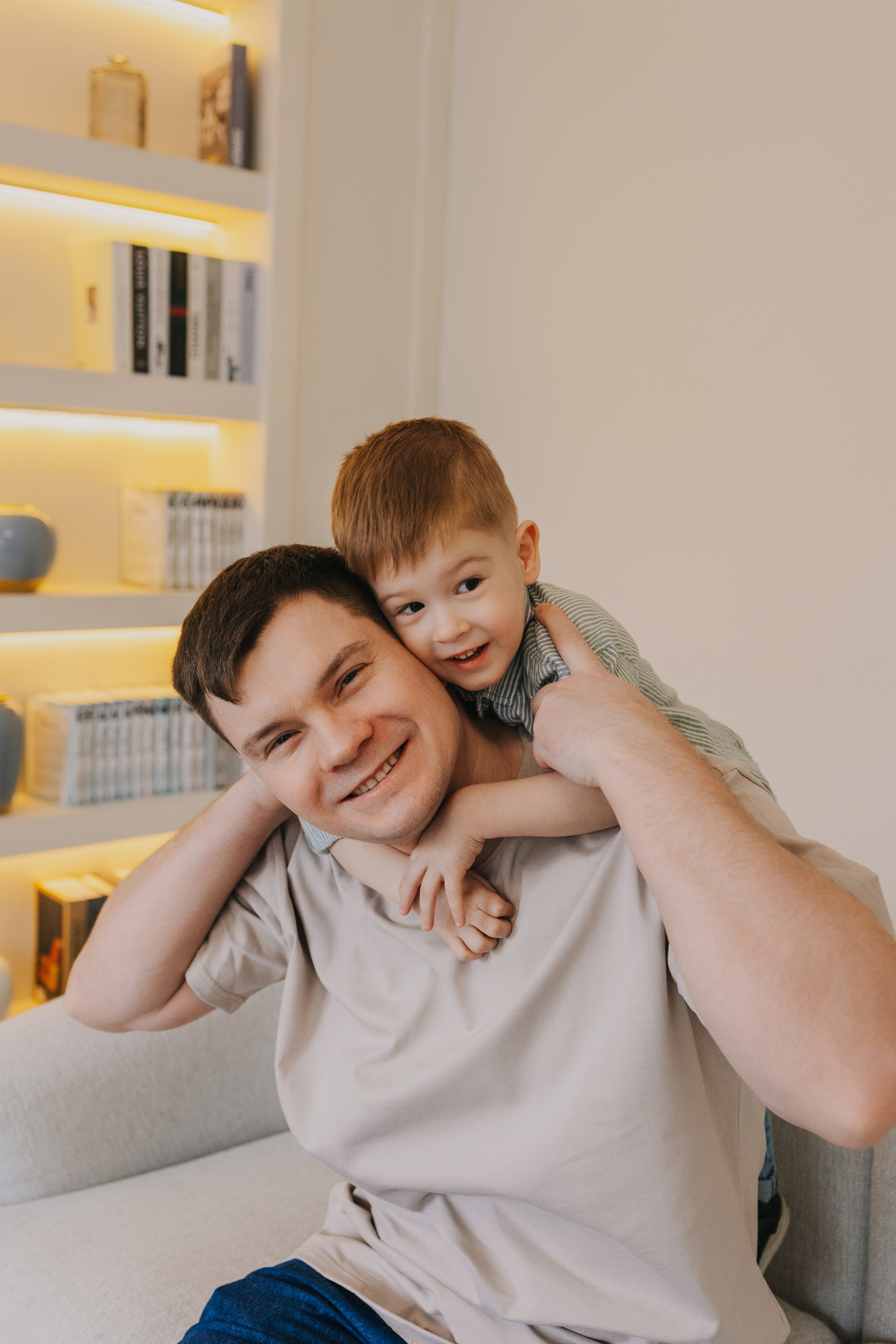 Большая семья. Домашняя фотосессия