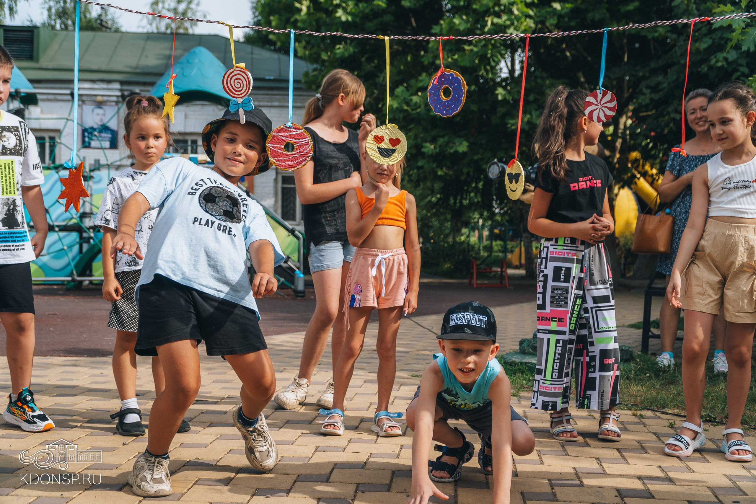 Игровая / 4 июля. Новотитаровский Дом культуры