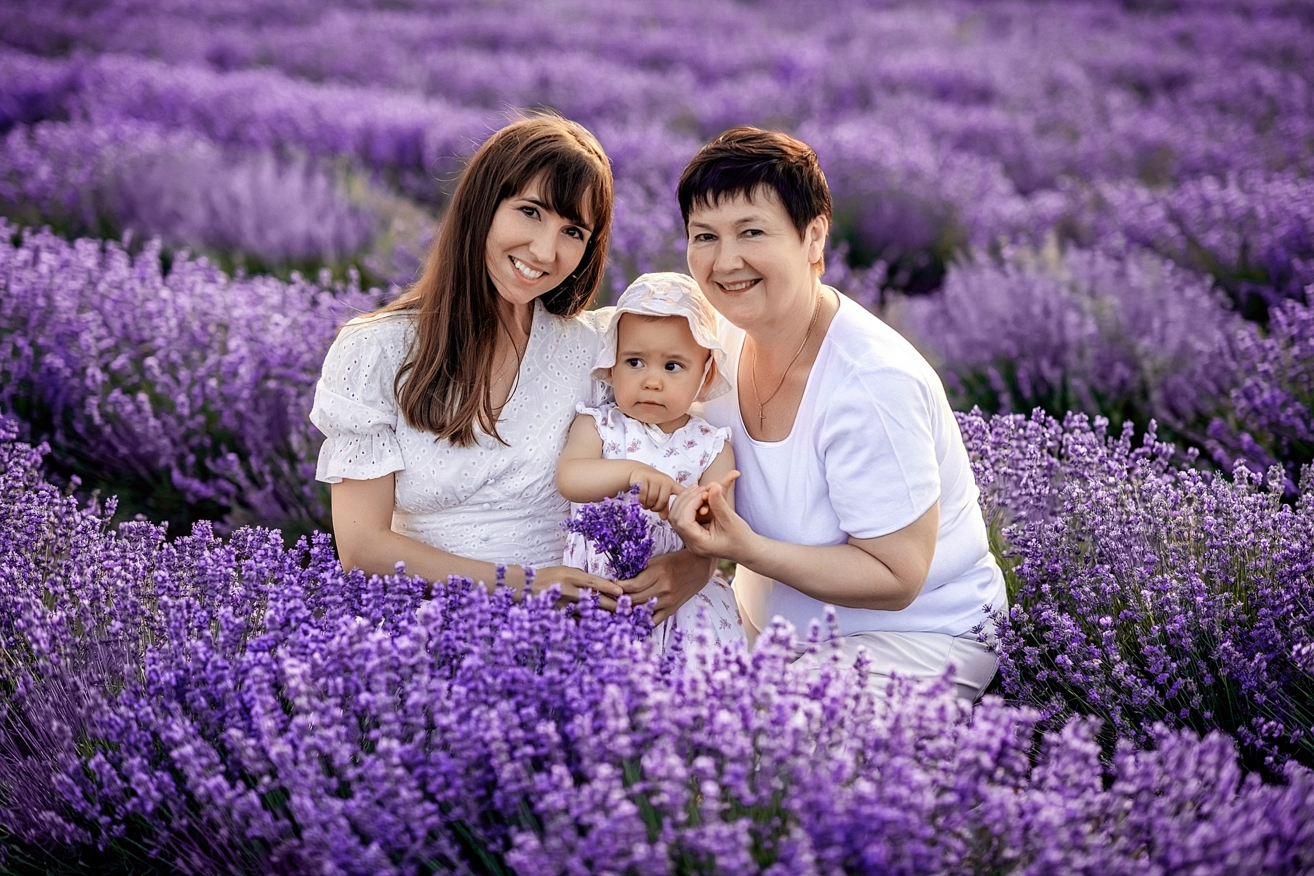 Фотосессия в лаванде. Свадебный и семейный фотограф и видеограф, Крым, Москва, Санкт -Петербург
