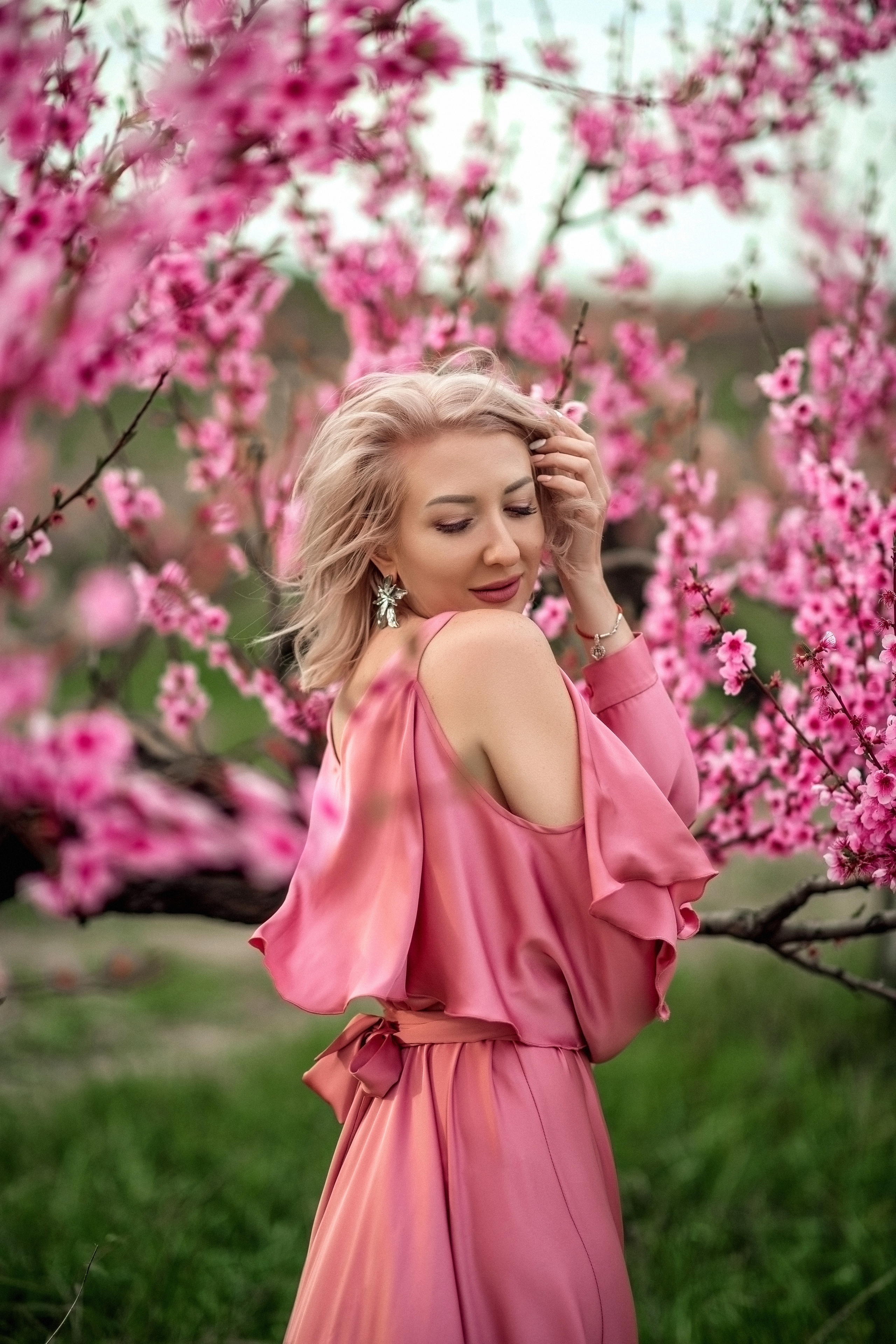 персики ,фотосессия в персиках ,фотосессия в персиквых садах ,персиковые сады крым , фотограф крым, фотограф симферополь,фотограф алена межевова ,алена межевова ,фототур по крыму ,цветущие сады ,крым ,природа крыма ,фотосессия в крыму ,свадебный фотограф крым , семейный фотограф крым 