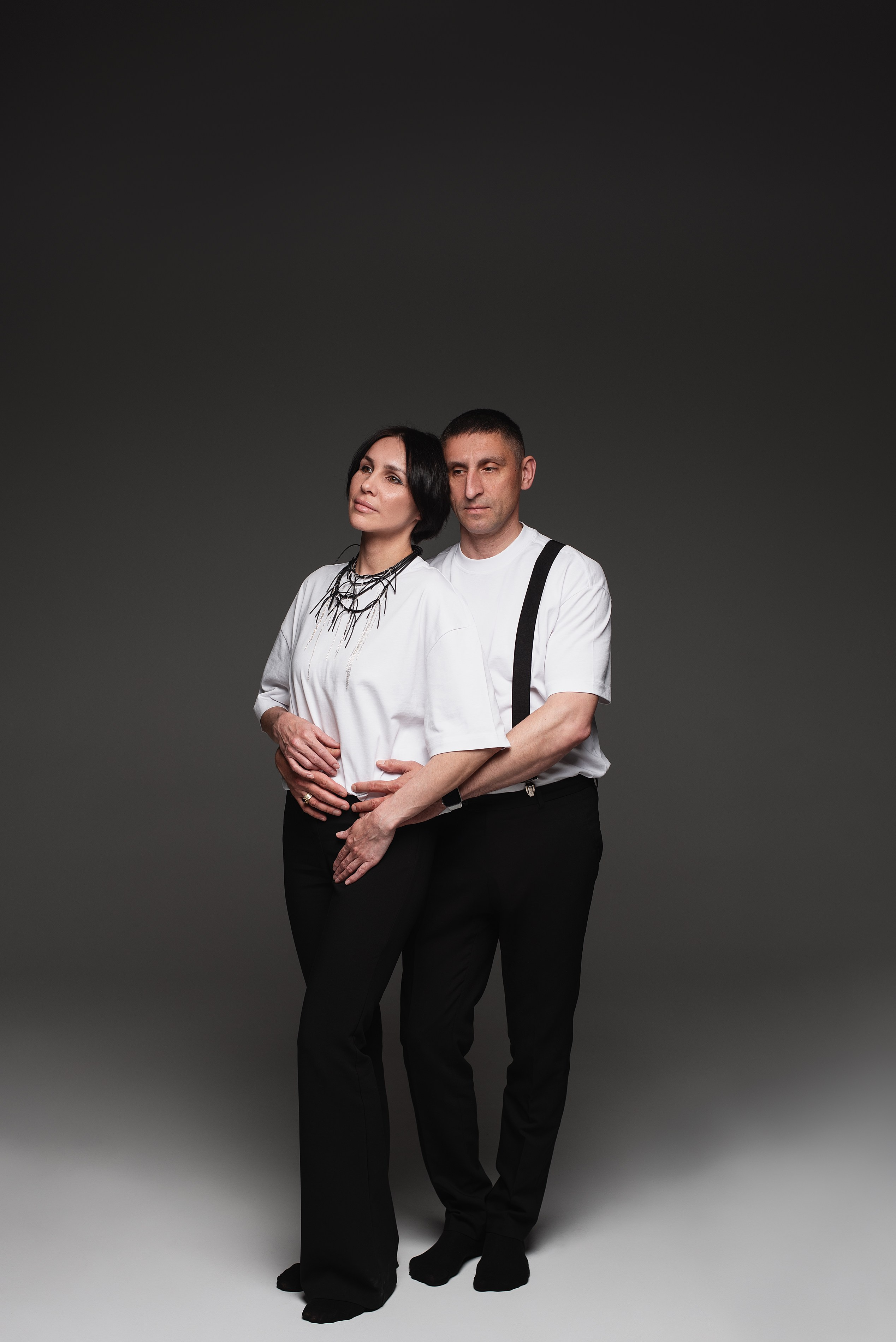 Семейная фотосессия на циклораме. Семейный фотограф в Южно-Сахалинске Анастасия Лимарева