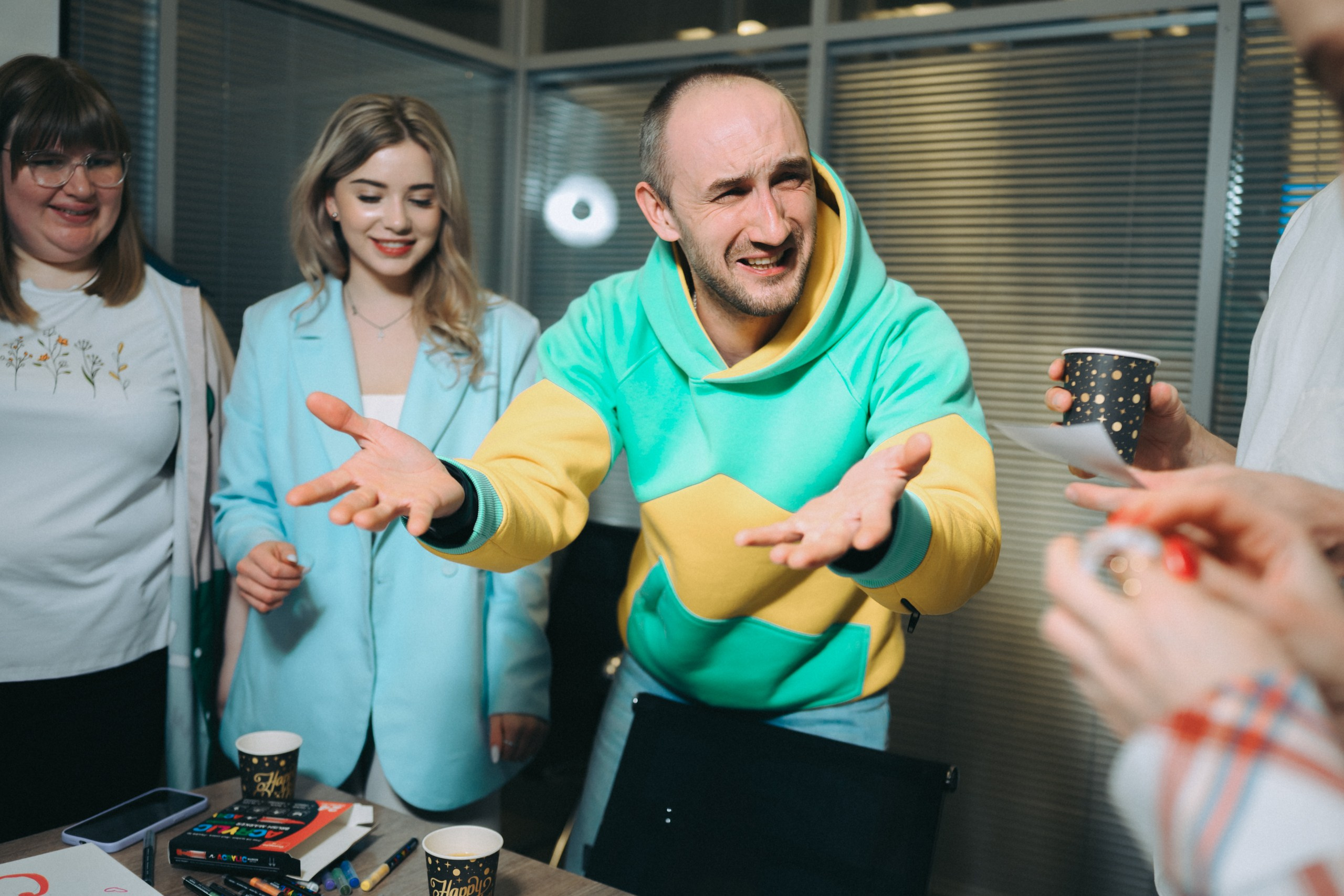 Корпоративы (сборник). Komonev