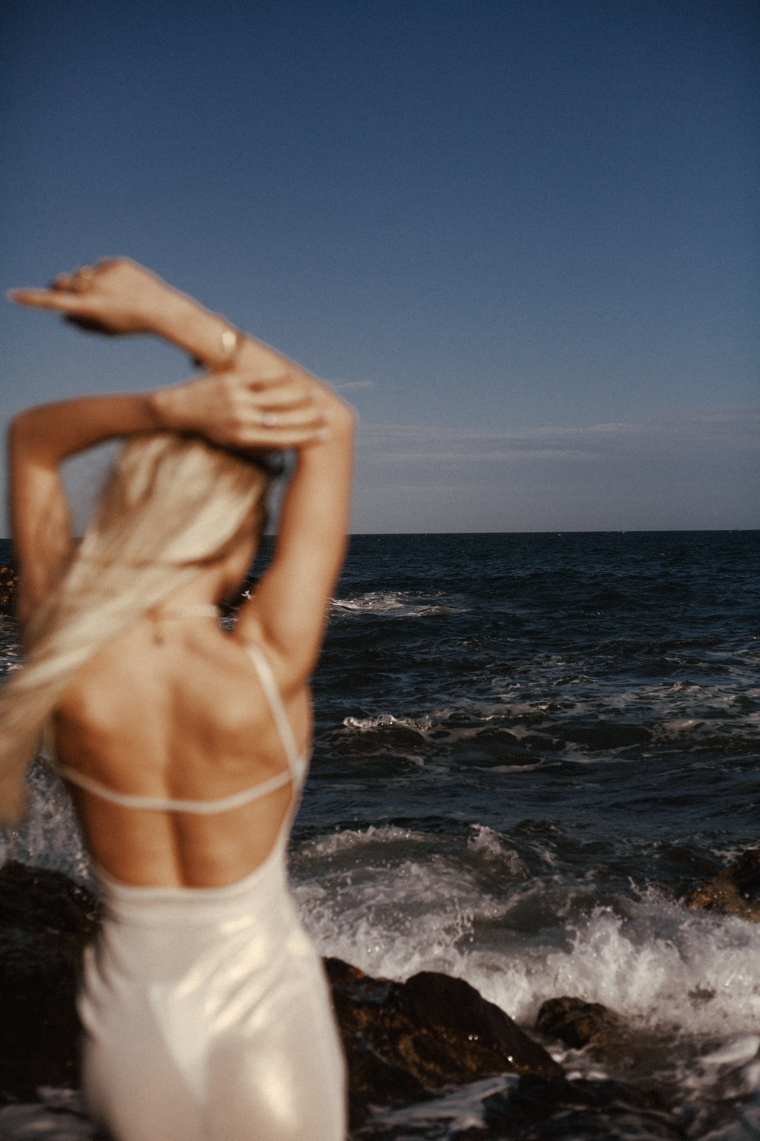 Alena & Black stones. ANNA KUDRINA PHOTOGRAPHY Russia