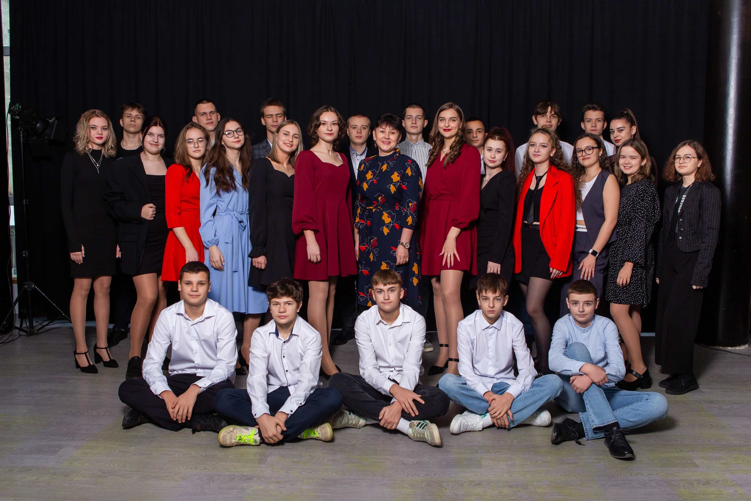 ФОТОСЕССИЯ ДЛЯ 9 КЛАССА В СТУДИИ. ТВОЙ АЛЬБОМ / ТВОИ ПРАВИЛА