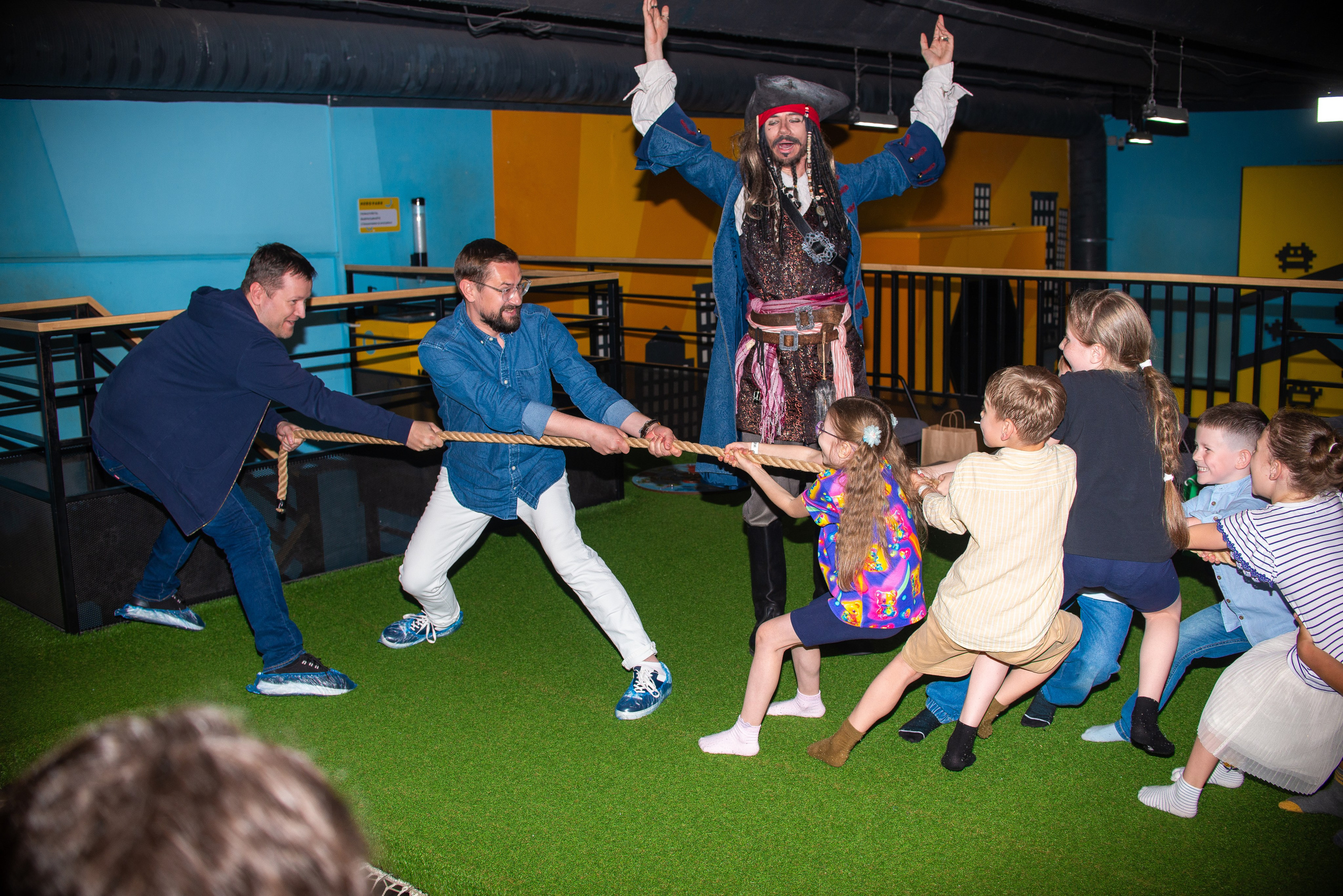 Выпускной в садике 2024. Семейный фотограф на выписку из роддома и крещение Минск Настя Гришук