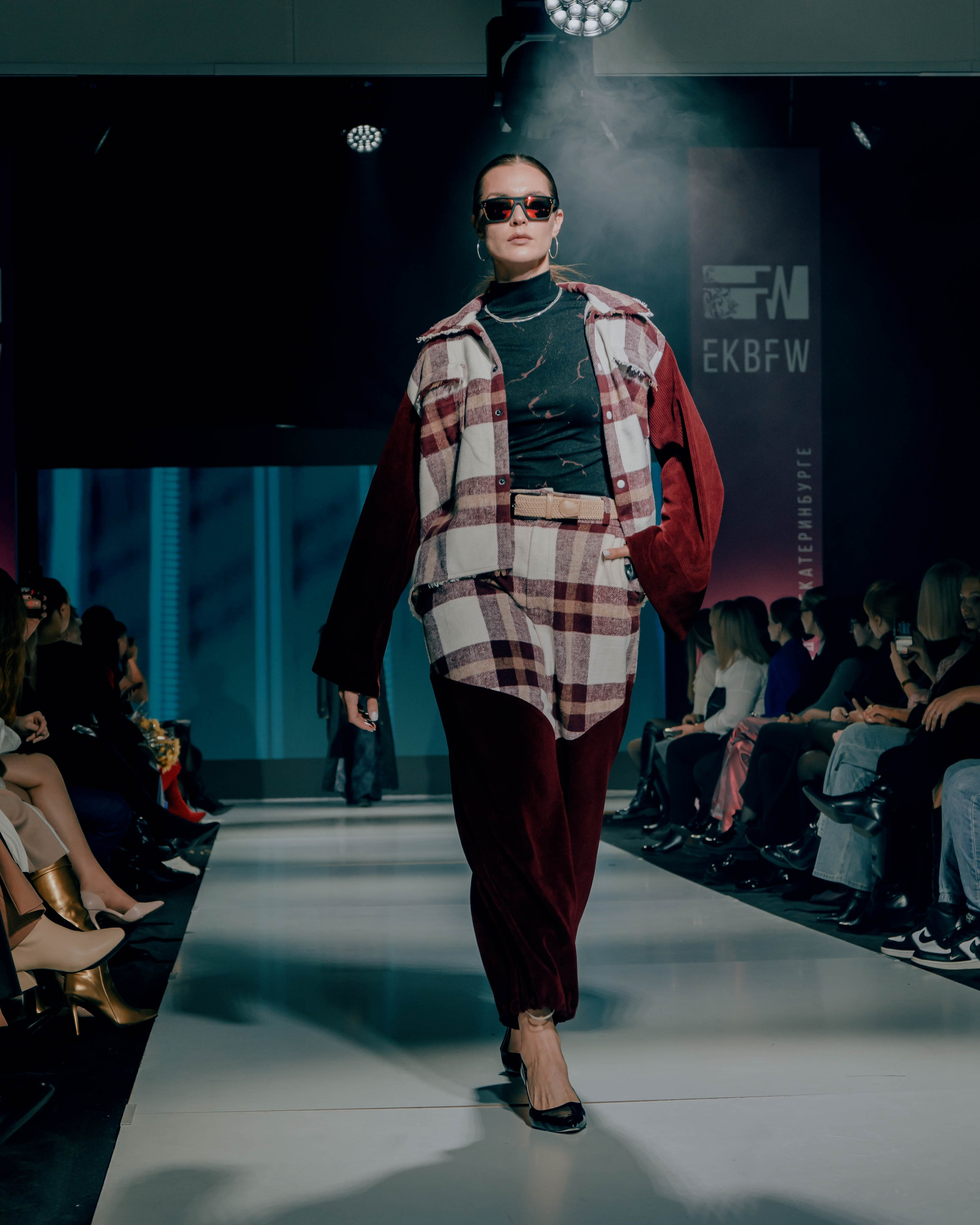 Съёмка fashion-показов и мероприятий в мире моды. Фотограф Екатеринбург для вас или вашего бренда