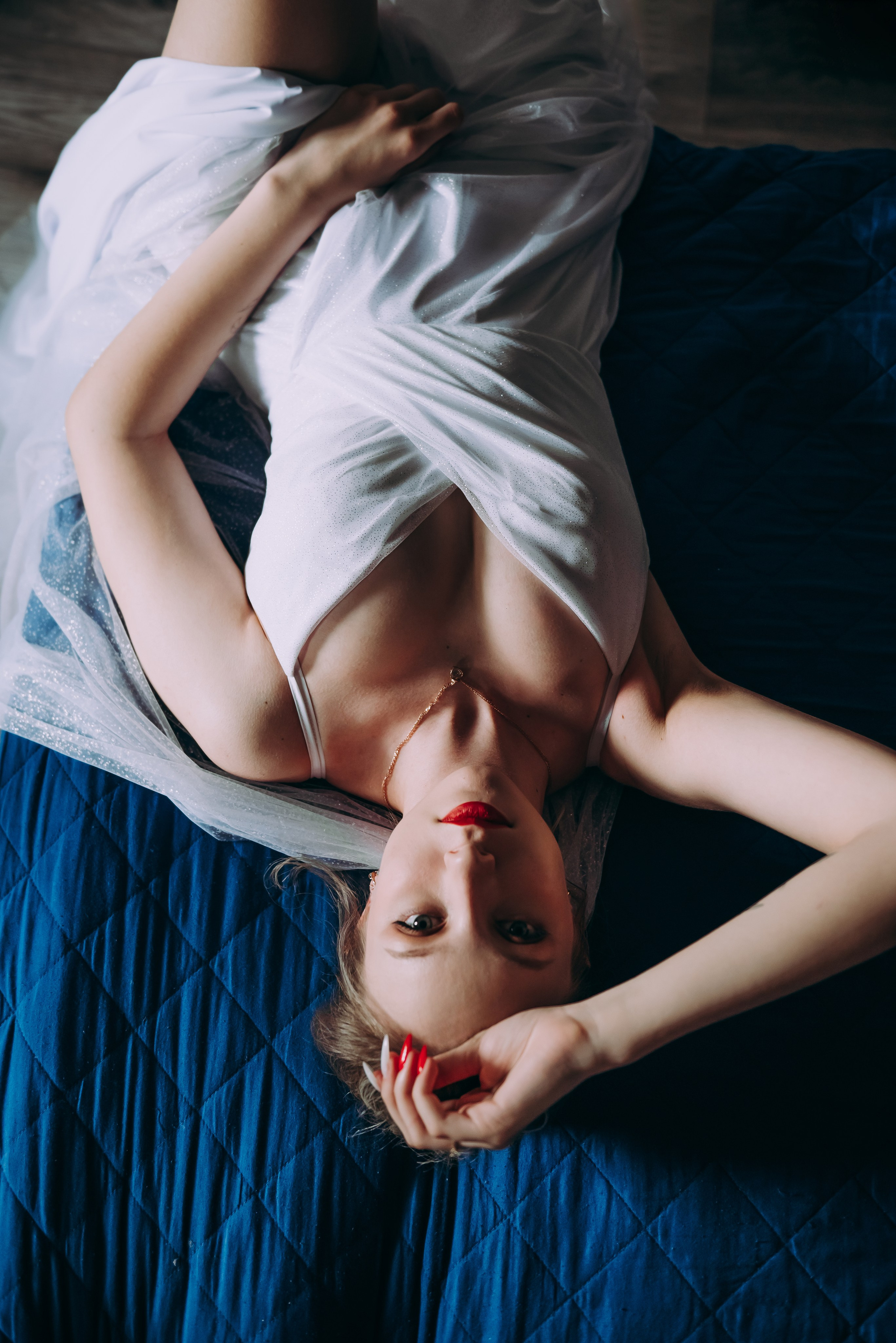 Свадебная фотосессия в музыкальном театре в г. Кемерово