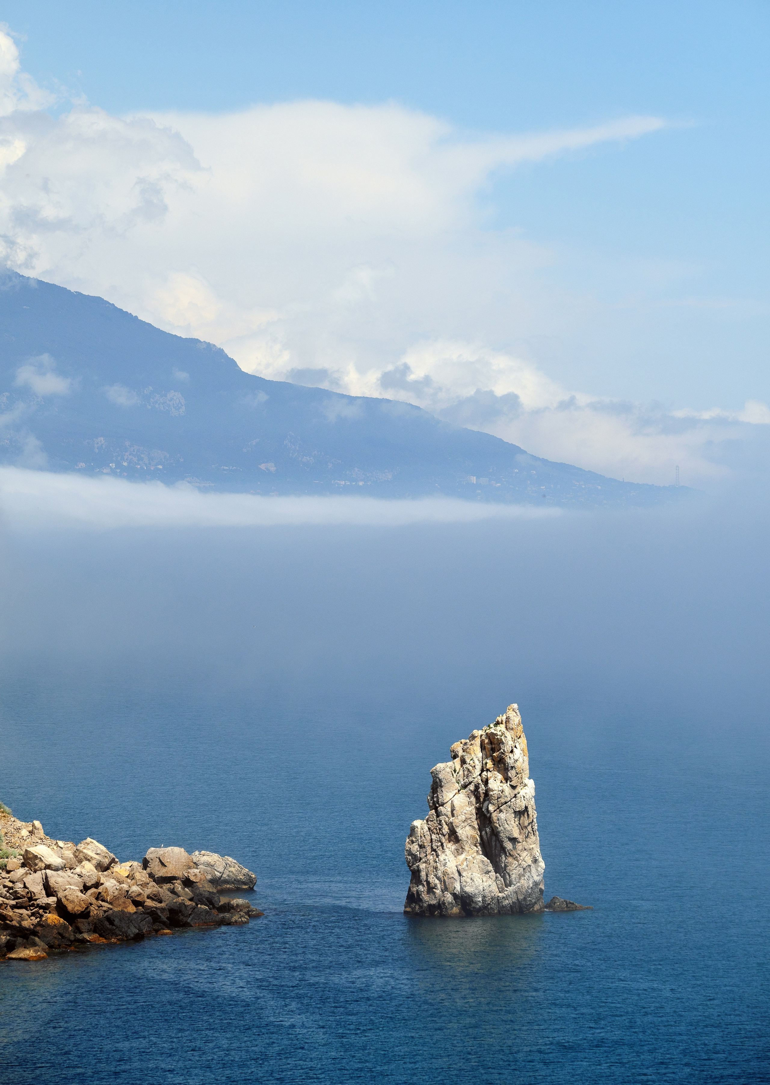 Фотографии для интерьера. Oleg Samoilov is a documentary photographer for brands that value an honest story