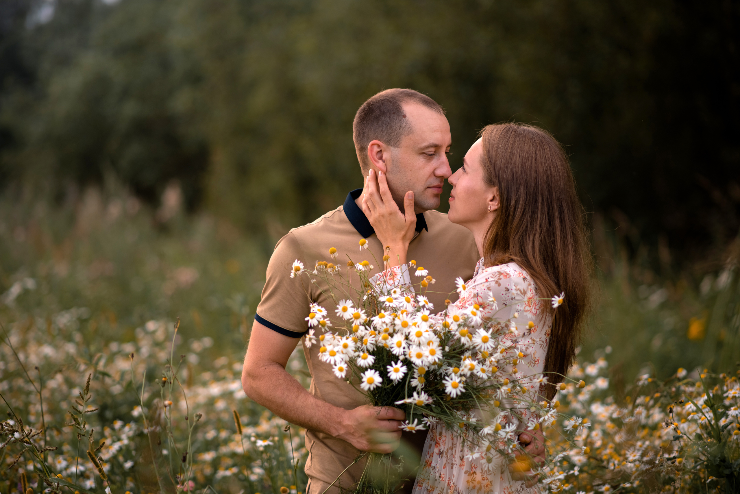 Семейная фотосессия в поле летом в Туле. Семейный и детский фотограф в Туле Светлана Воронкова