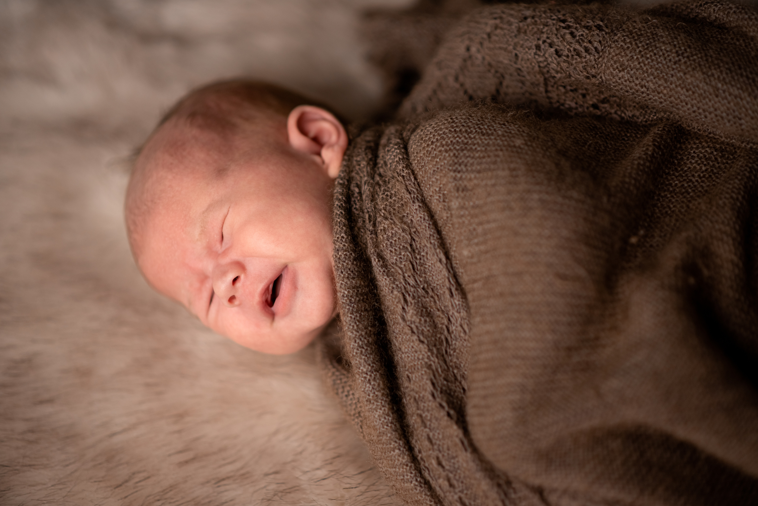 Домашняя фотосессия новорожденного ньюборн в Туле. Семейный и детский фотограф в Туле Светлана Воронкова