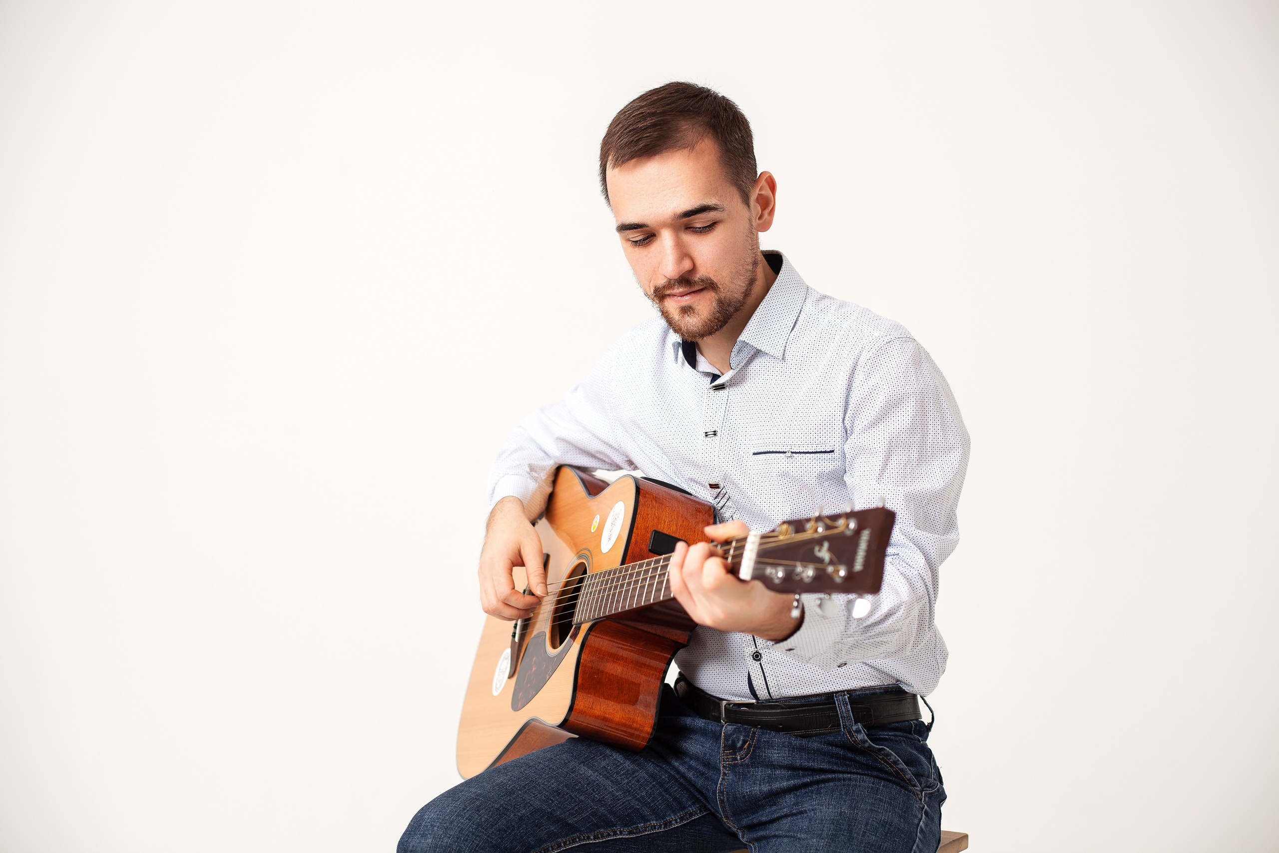 мужской портрет, фотосессия для мужчин, мужская фотосессия, фотосессия для музыканта, контент-съемка