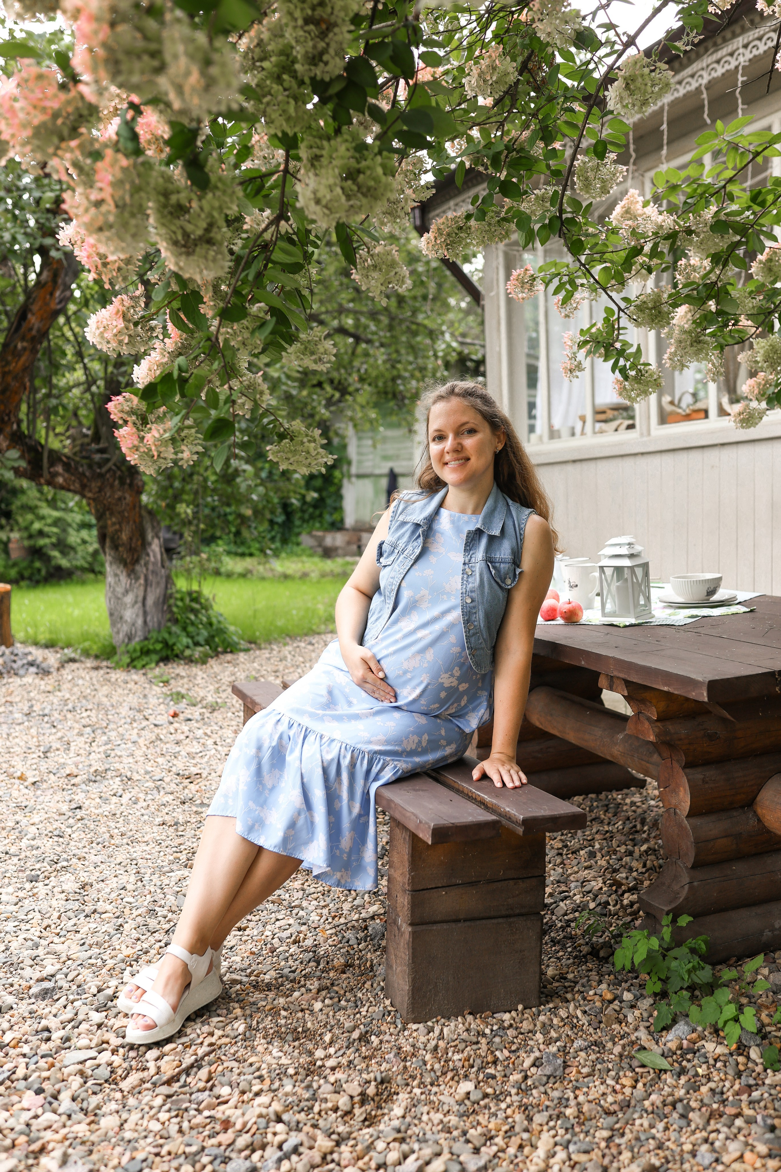 Фотосессия беременности в загородной студии Купавна. Фотограф в Железнодорожном и Балашихе