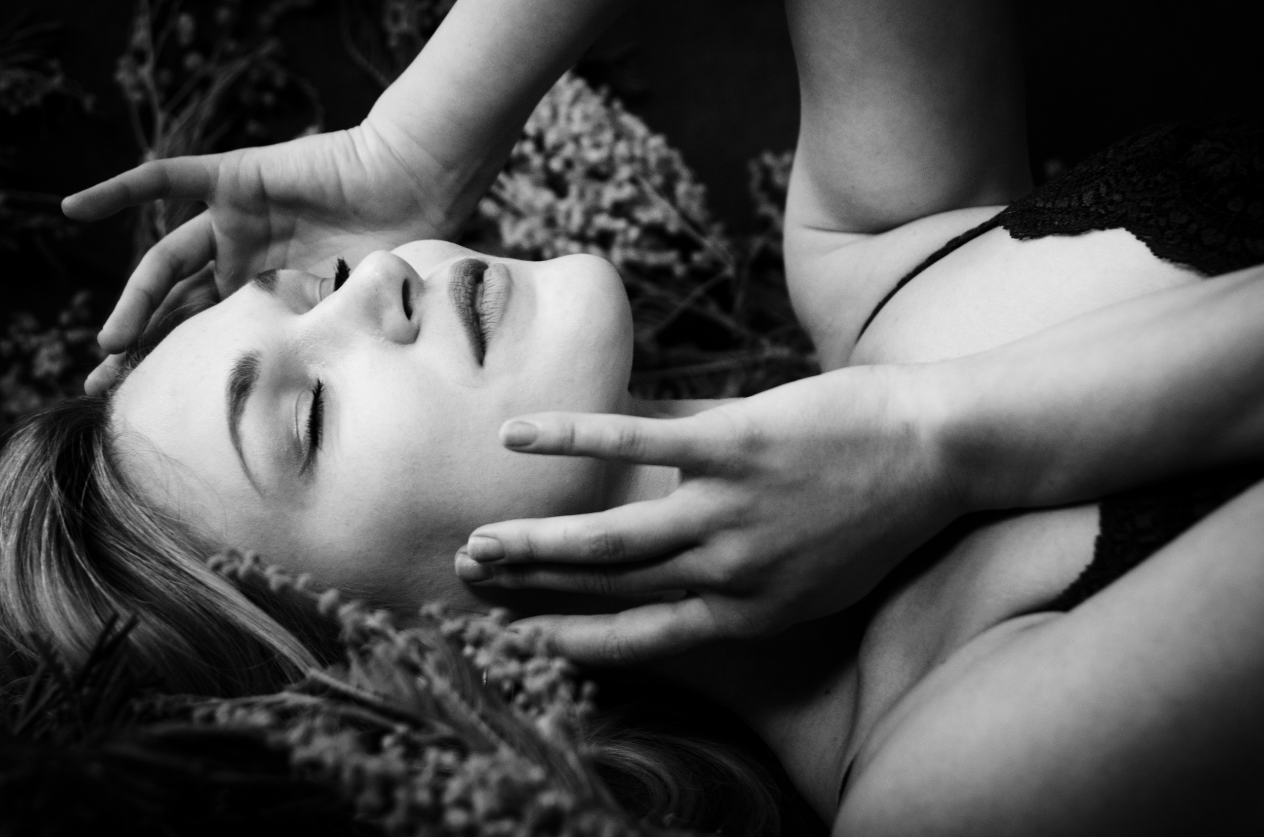 Будуарная фотосессия для Полины. Будуарный и портретный фотограф в Ростове-на-Дону Нина Чубарьян