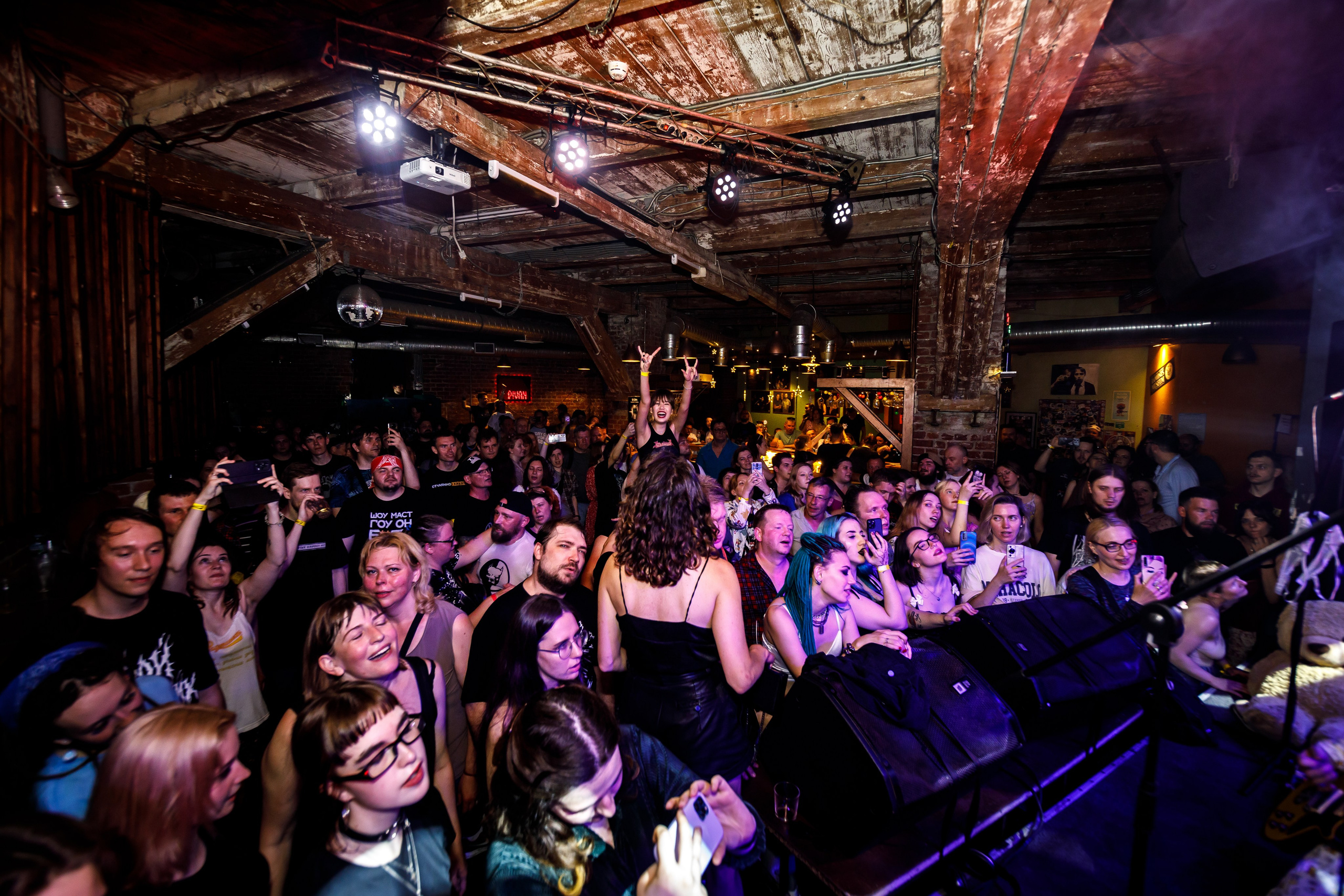 РАДИОПОМЕХИ. Фотограф Елена Богачева (lenalena_na_na_na)