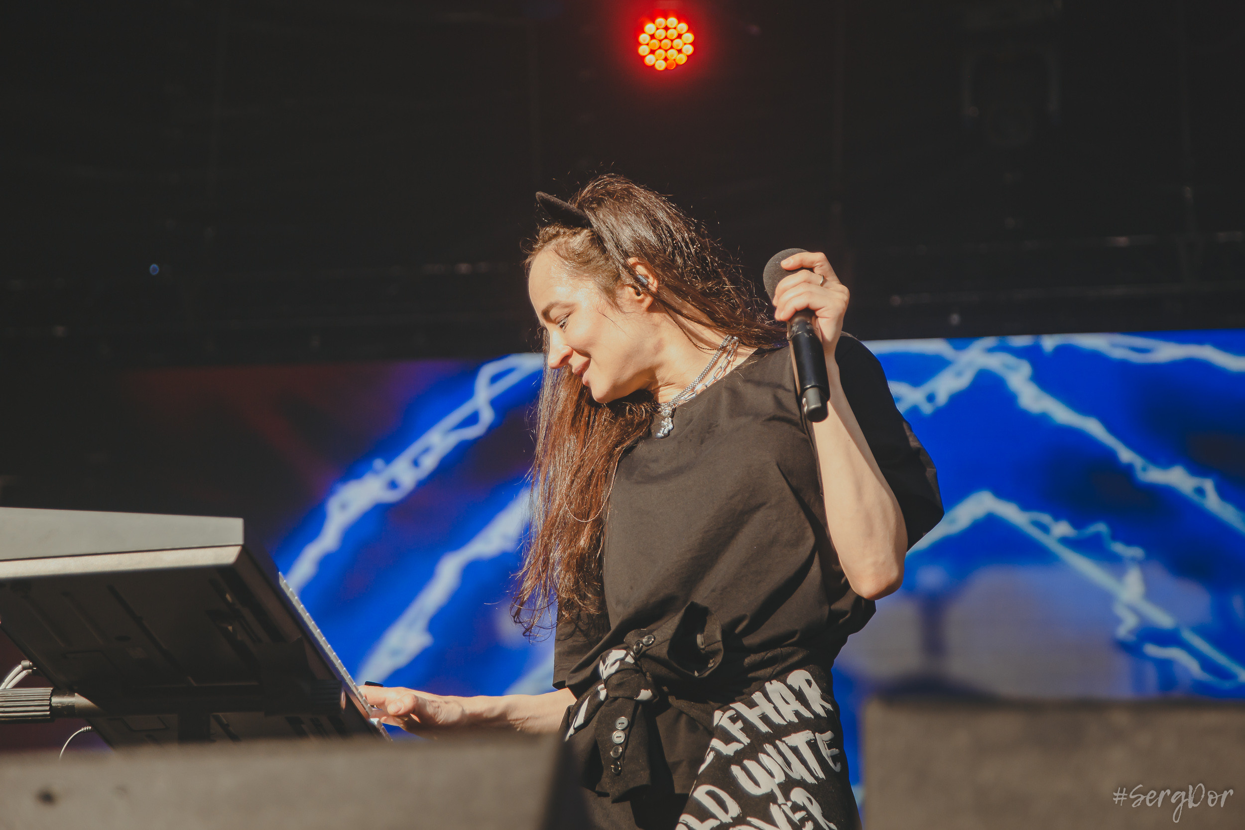 Дайте два, Д2, KKinchevFest, Севкабель, Кинчев Фест, 09.09.2023, SergDor, 9 сентября 2023 года, #SergDor, фестиваль, фотографии, фотоотчёт, Люся Махова, Тёща, Людмила Махова