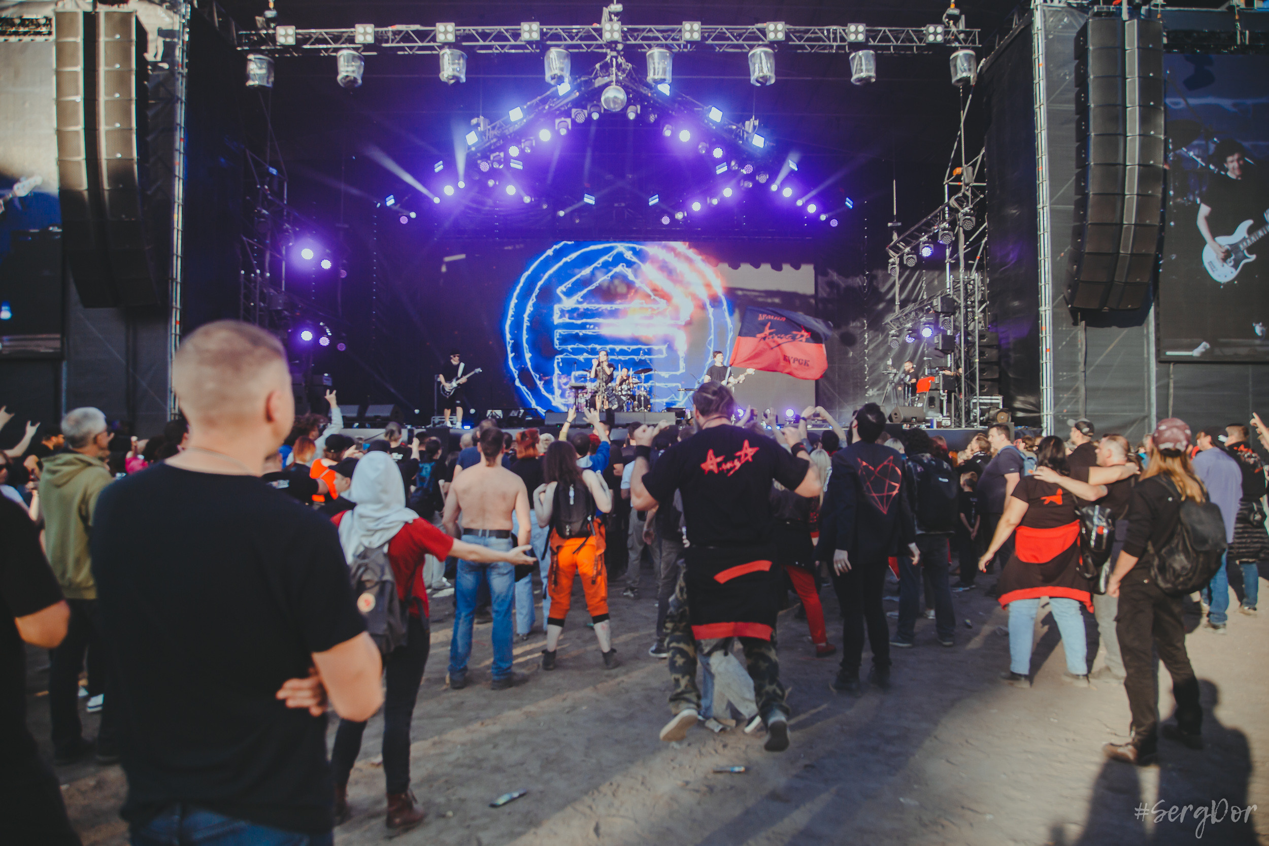 Дайте два, Д2, KKinchevFest, Севкабель, Кинчев Фест, 09.09.2023, SergDor, 9 сентября 2023 года, #SergDor, фестиваль, фотографии, фотоотчёт, Люся Махова, Тёща, Людмила Махова