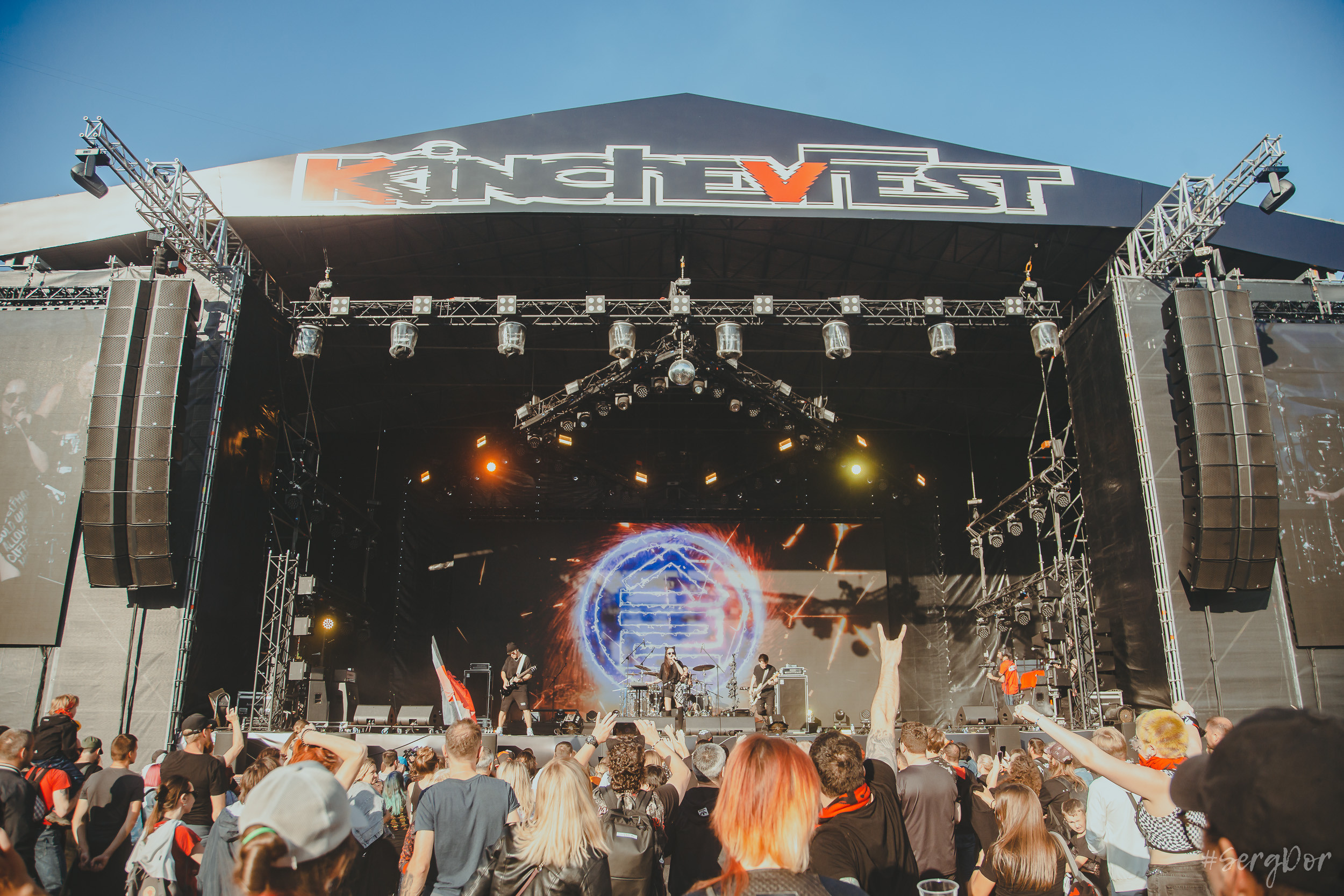 Дайте два, Д2, KKinchevFest, Севкабель, Кинчев Фест, 09.09.2023, SergDor, 9 сентября 2023 года, #SergDor, фестиваль, фотографии, фотоотчёт, Люся Махова, Тёща, Людмила Махова