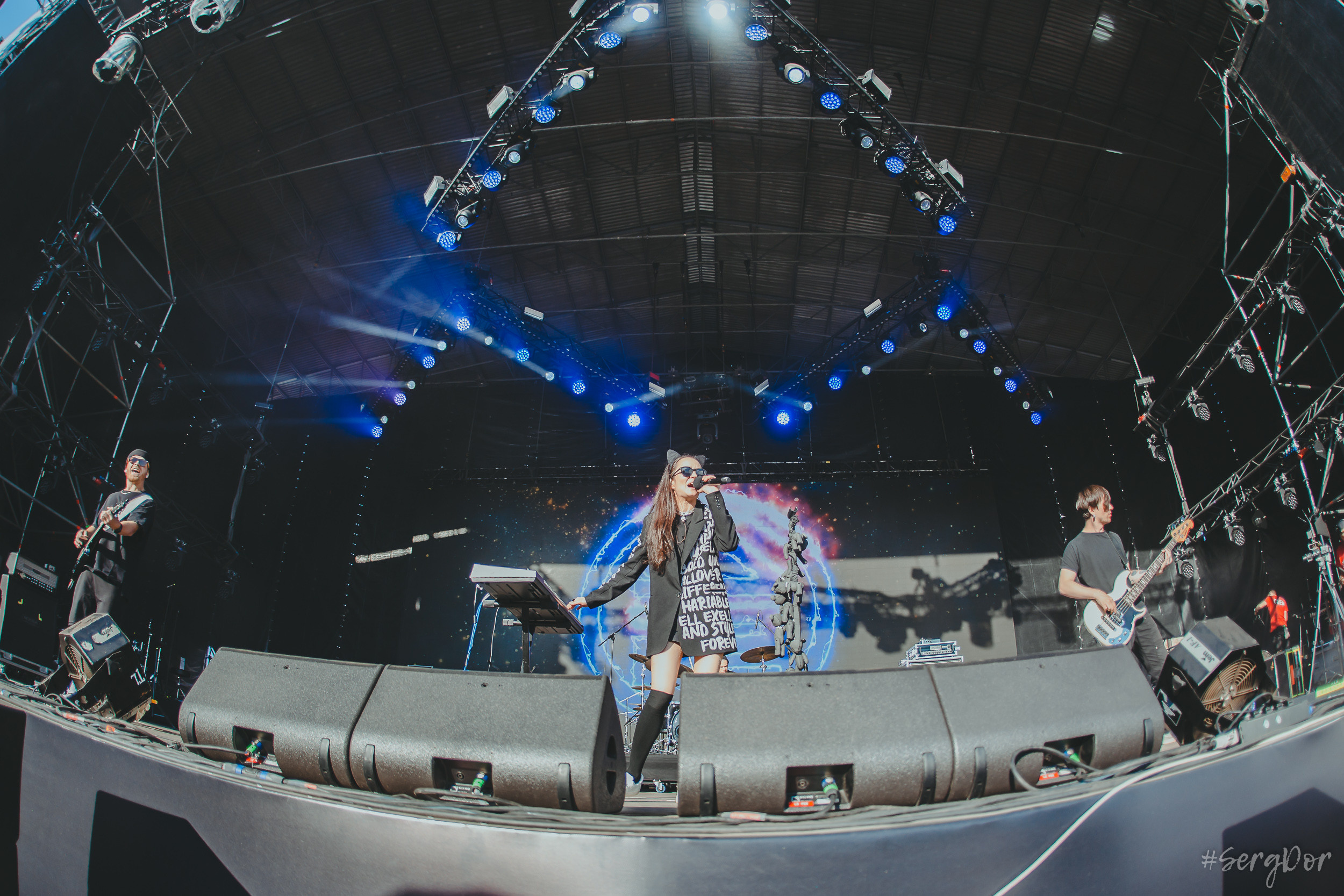 Дайте два, Д2, KKinchevFest, Севкабель, Кинчев Фест, 09.09.2023, SergDor, 9 сентября 2023 года, #SergDor, фестиваль, фотографии, фотоотчёт, Люся Махова, Тёща, Людмила Махова