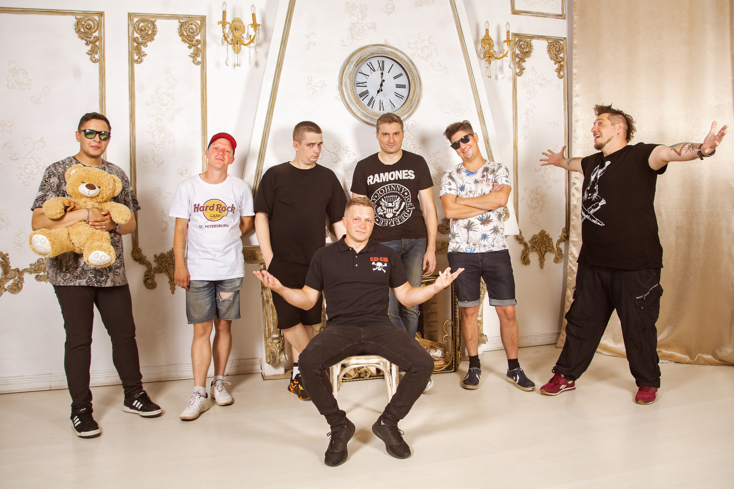 Включай микрофон!. Фотограф Сергей Дорошенко