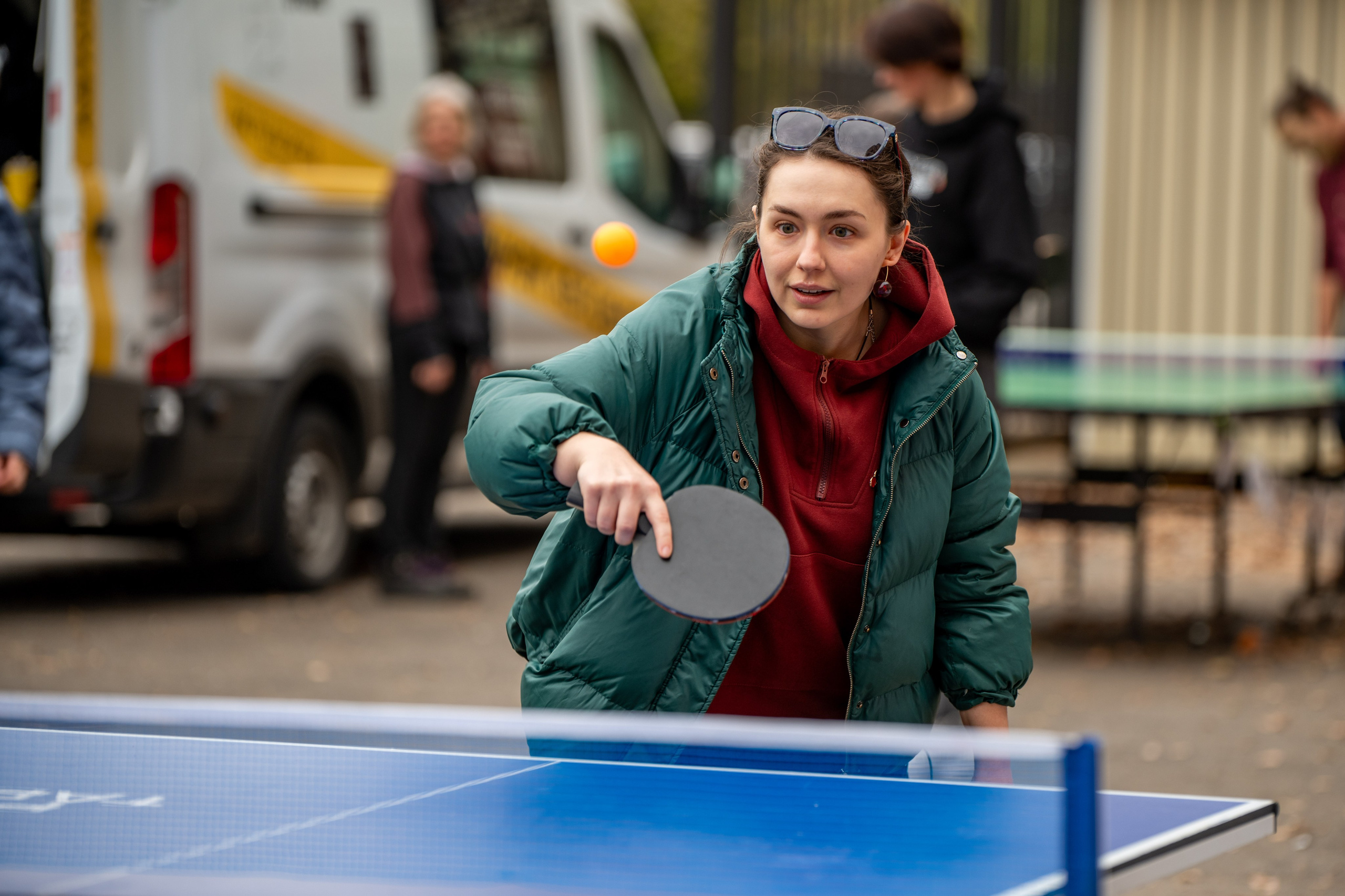 Съемка турнира по настольному теннису в НКО «Ночлежка». Фотограф в Москве. Шахабудин