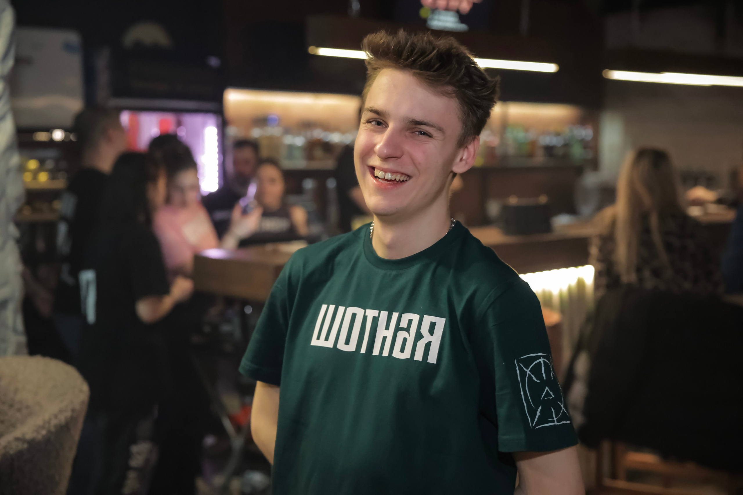 Открытие ШОТНОЙ. ШОТНАЯ бар вдохновения в Магадане