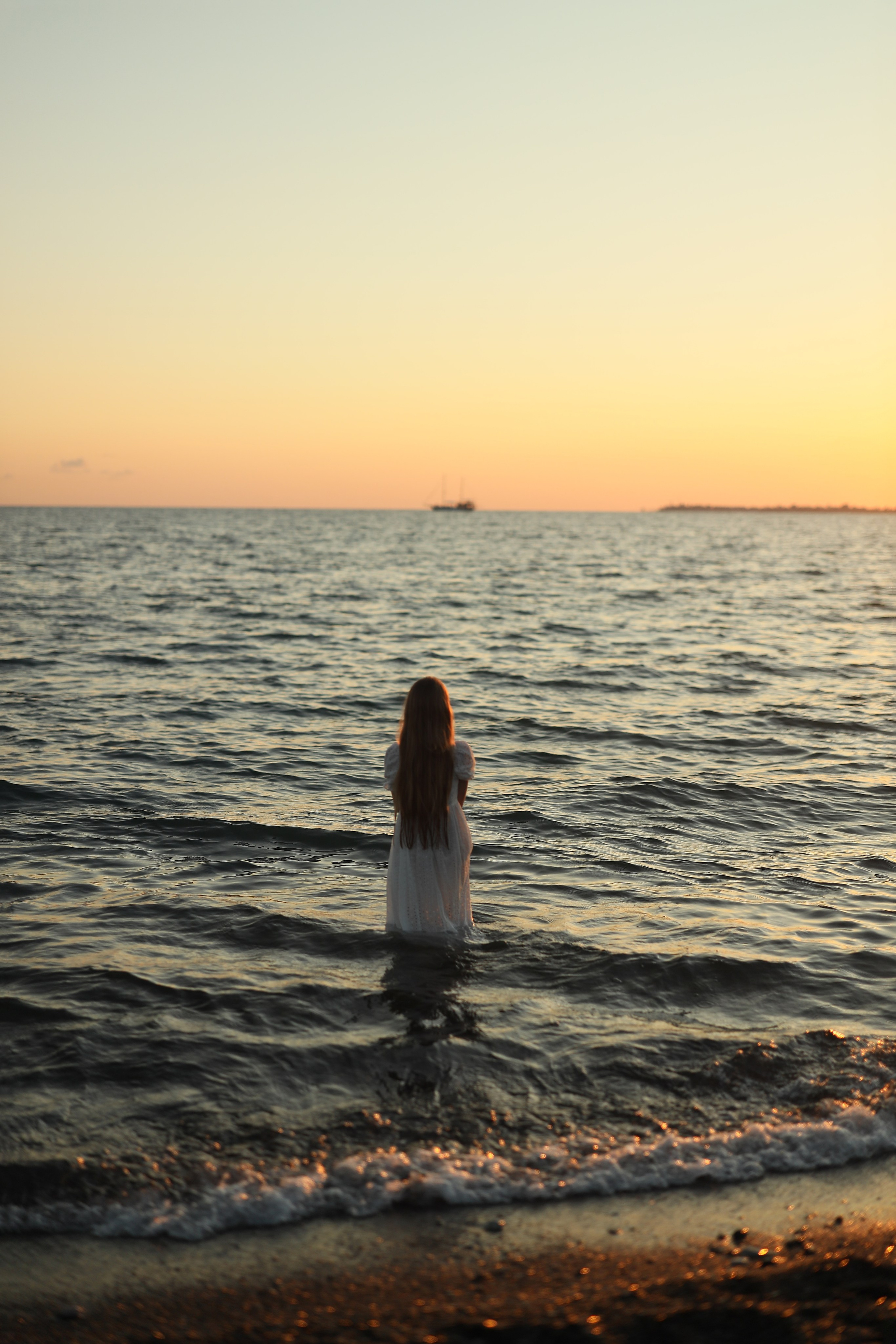 Детская фотосессия на пляже Сухума. Свадебный и семейный фотограф в Абхазии Жанна Соснина