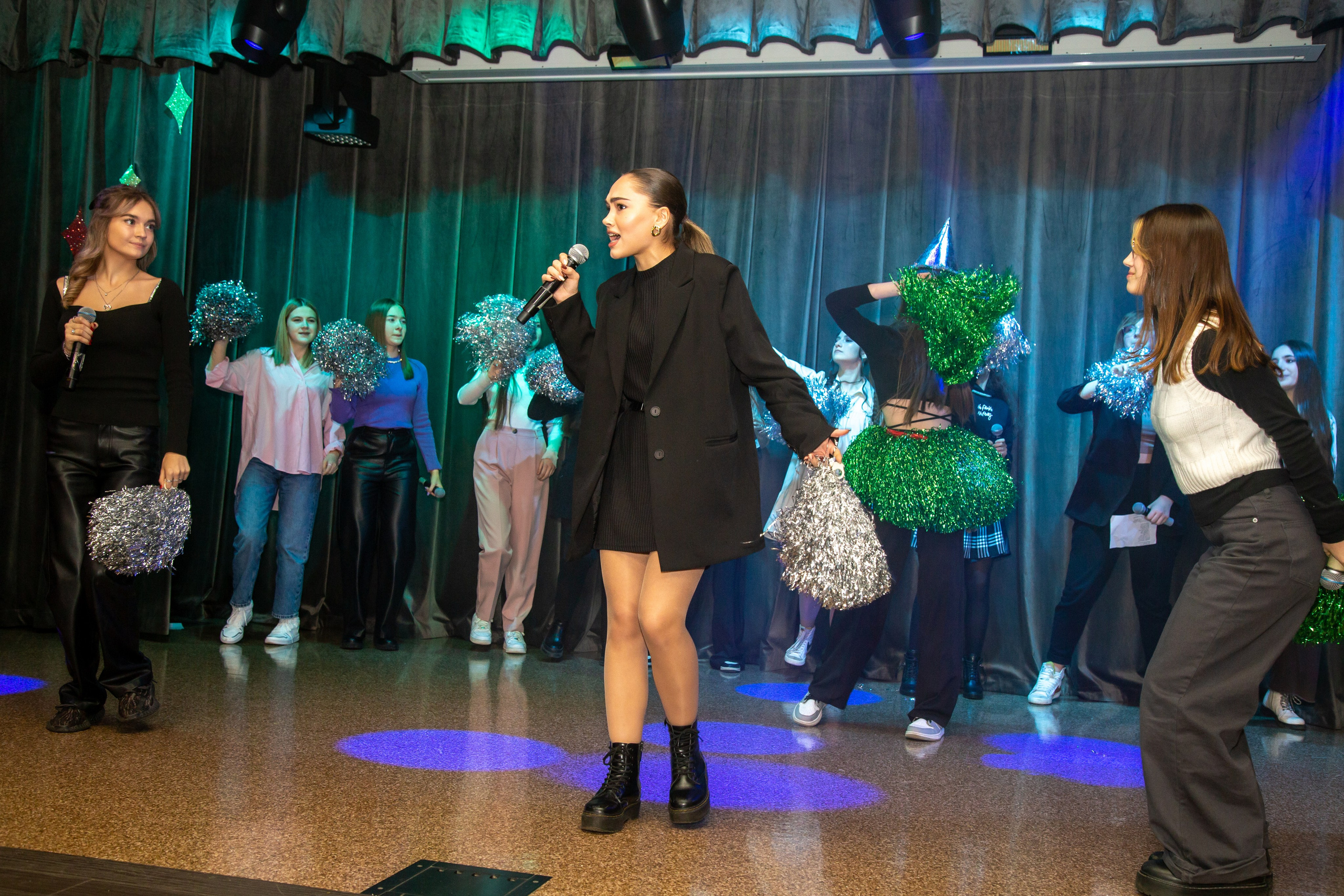 Репортажная съёмка для Домисольки на новый год. «Студия DRONAVT`s» — видеосъёмка и фотография г. Москва