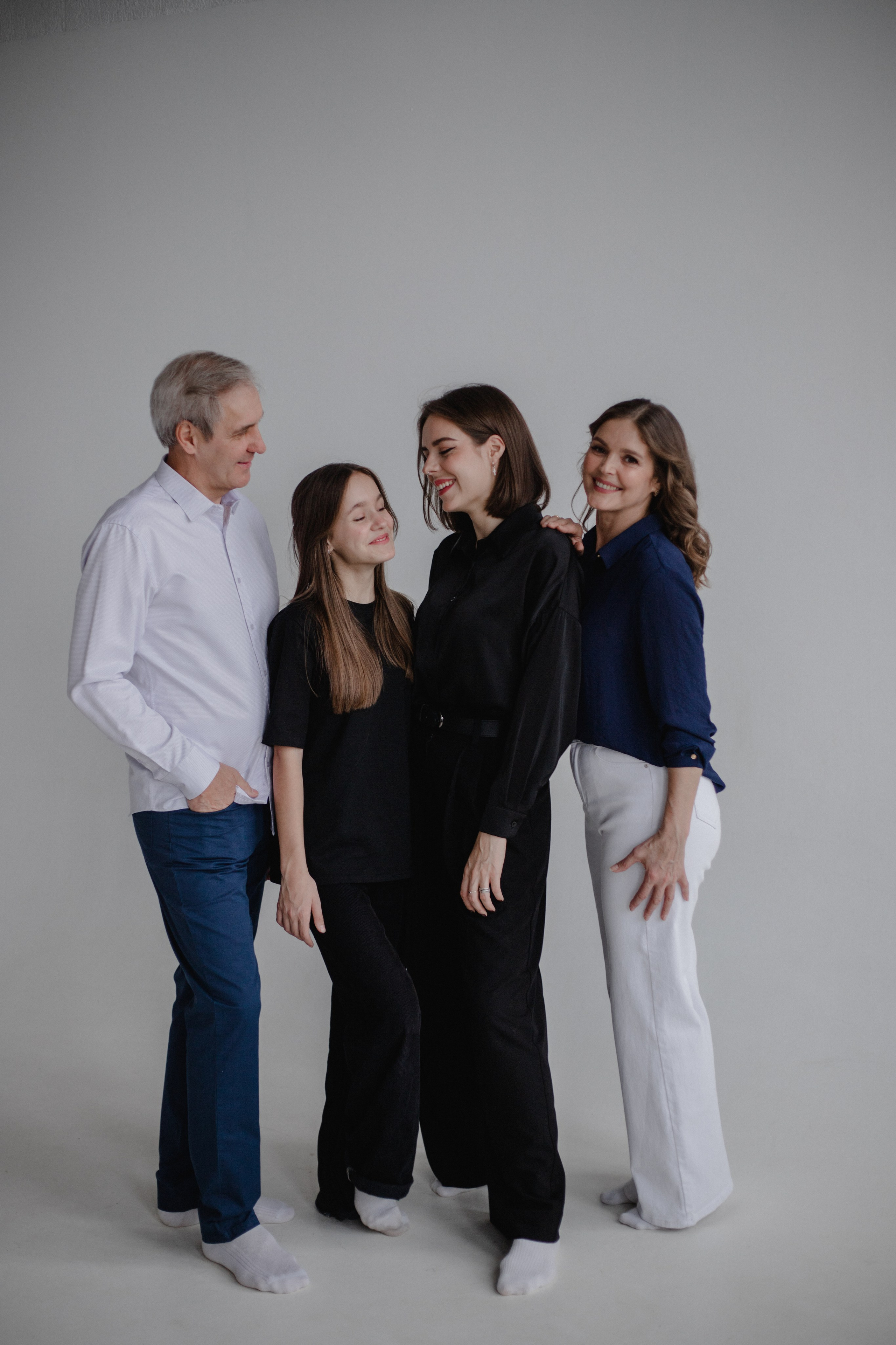 Студийная семейная съёмка