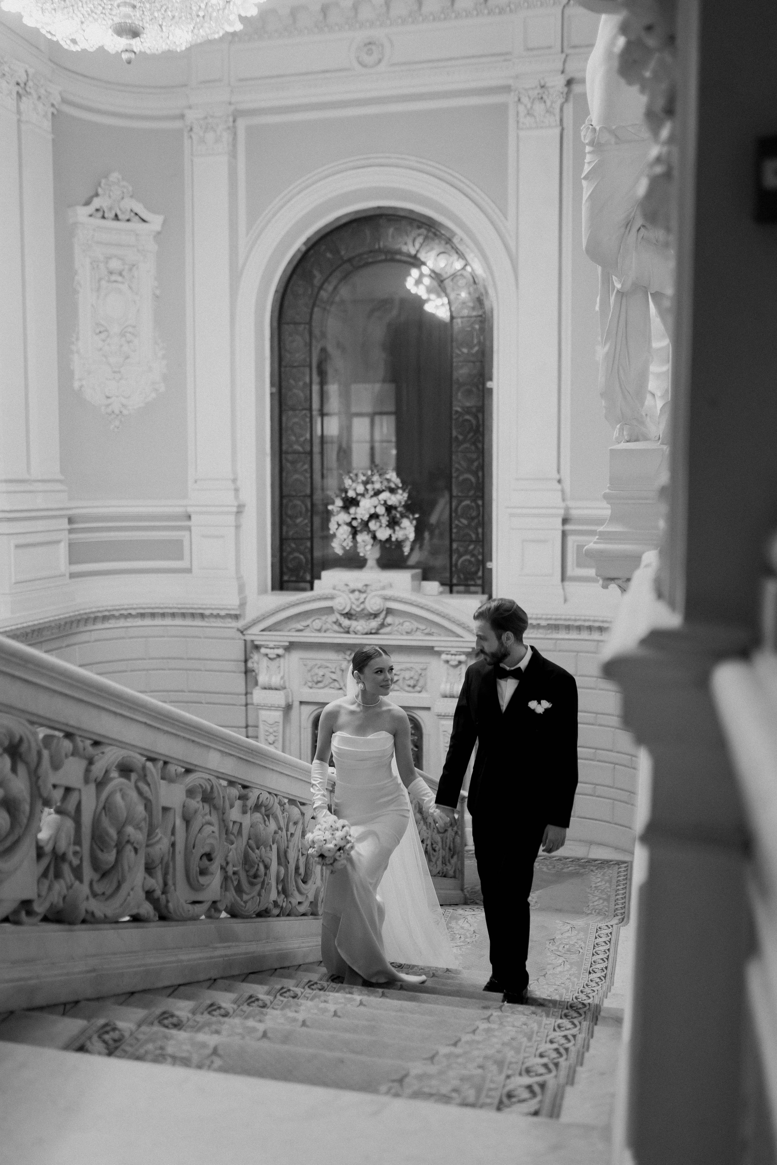 ···. Свадебный фотограф в Санкт-Петербурге Александра Чукавина