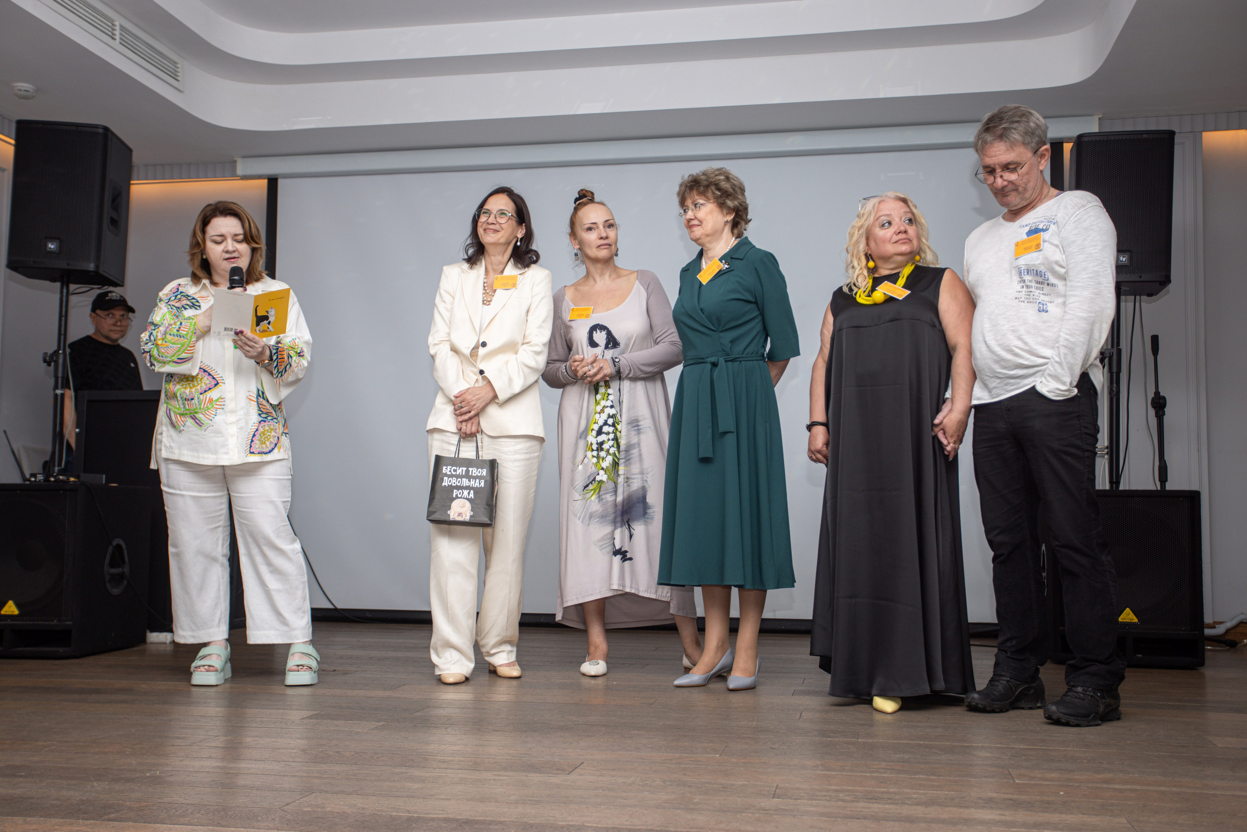 Встреча выпускников. Стоматологи СПб. Семейный фотограф в Вышнем Волочке — Ульяна Иванова | Фотосессии для всей семьи