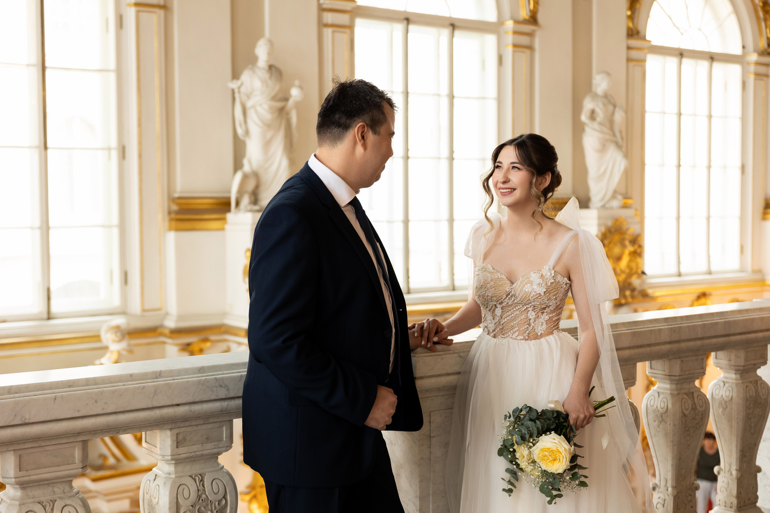 Свадебная фотосессия в Эрмитаже. Семейный и свадебный фотограф в Санкт-Петербурге Татьяна Швыкова
