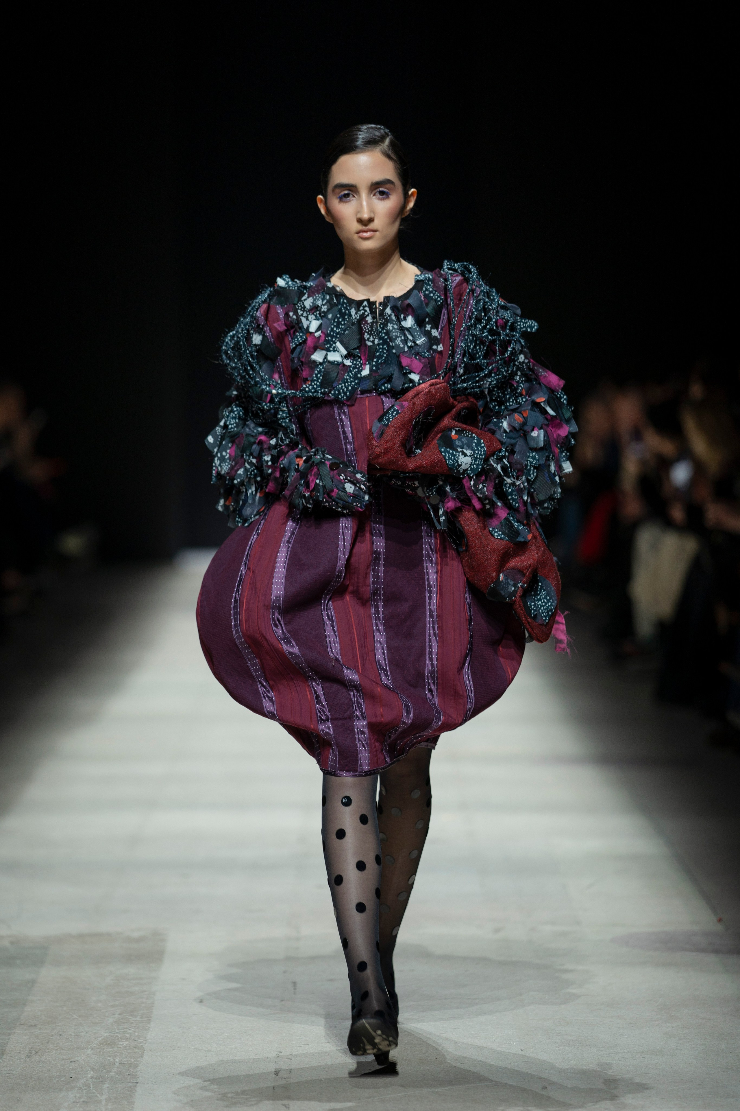 Показ Школы дизайна НИУ ВШЭ на Московской неделе моды. Фотограф в Москве Савкина Евгения