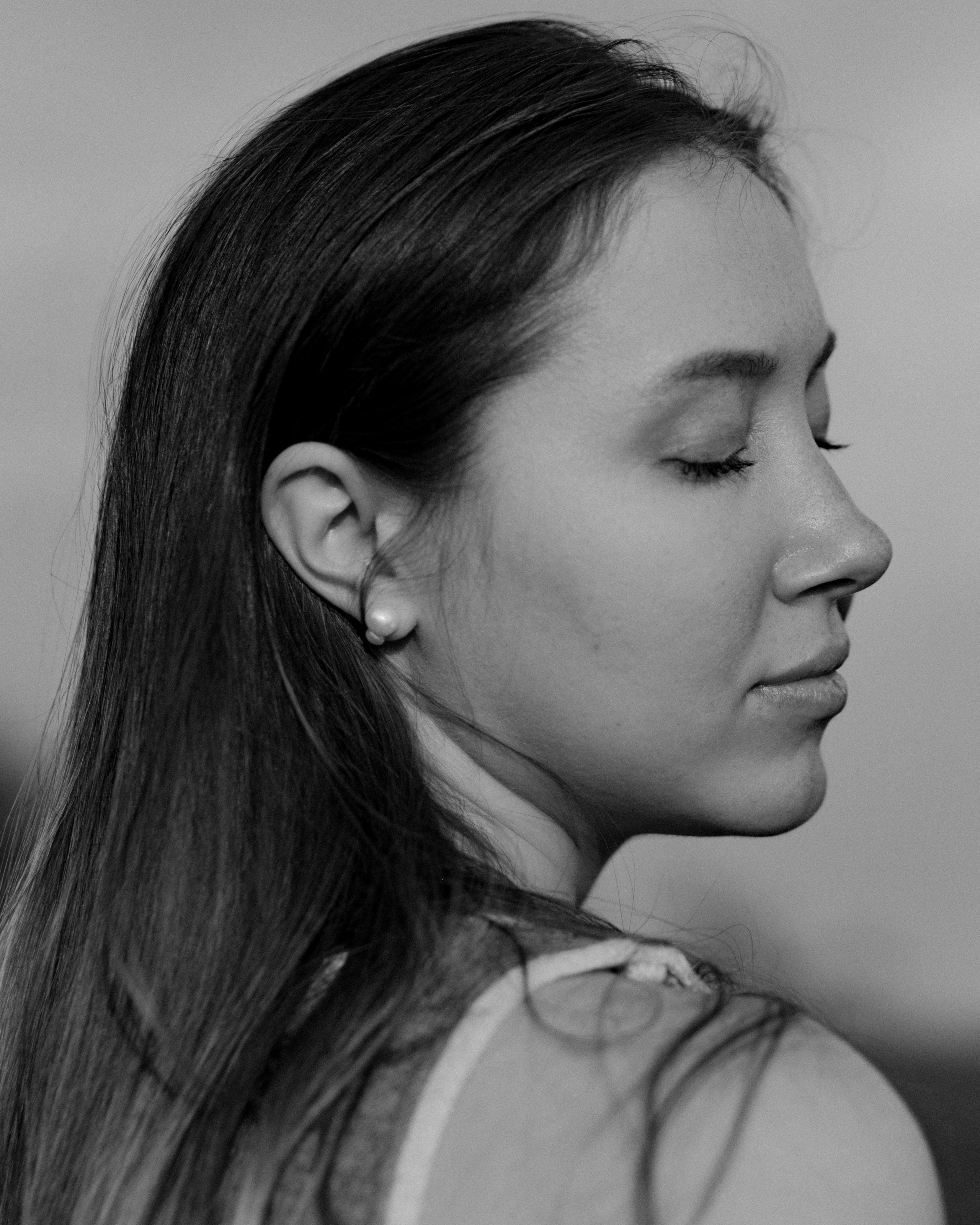 On a lavender field. Portrait photographer Olga Prokopova based in Budapest