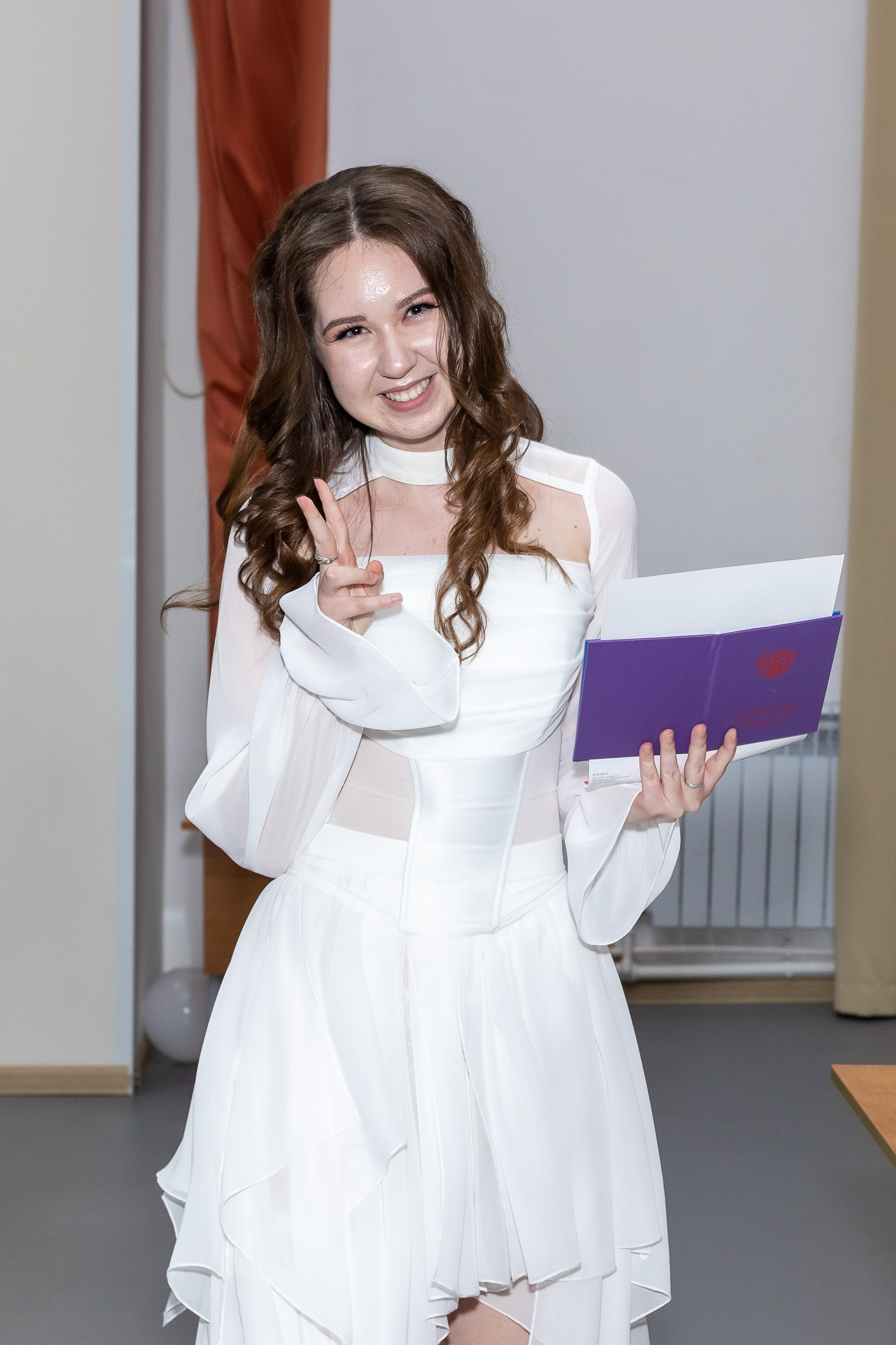 Вручение аттестата 2025. Выпускные альбомы Майкоп, Краснодар Елена Золотарева