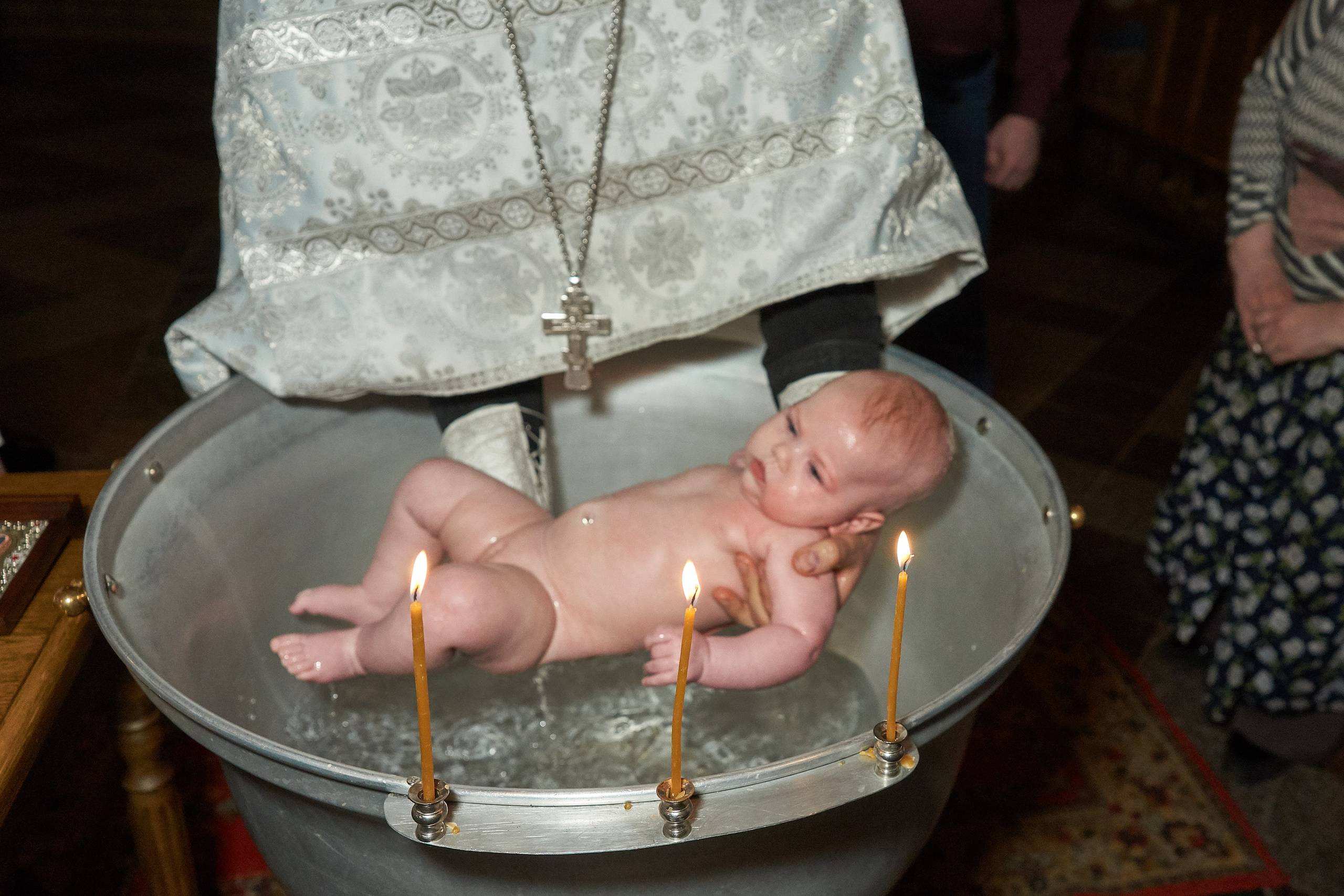 крещение в церкви 