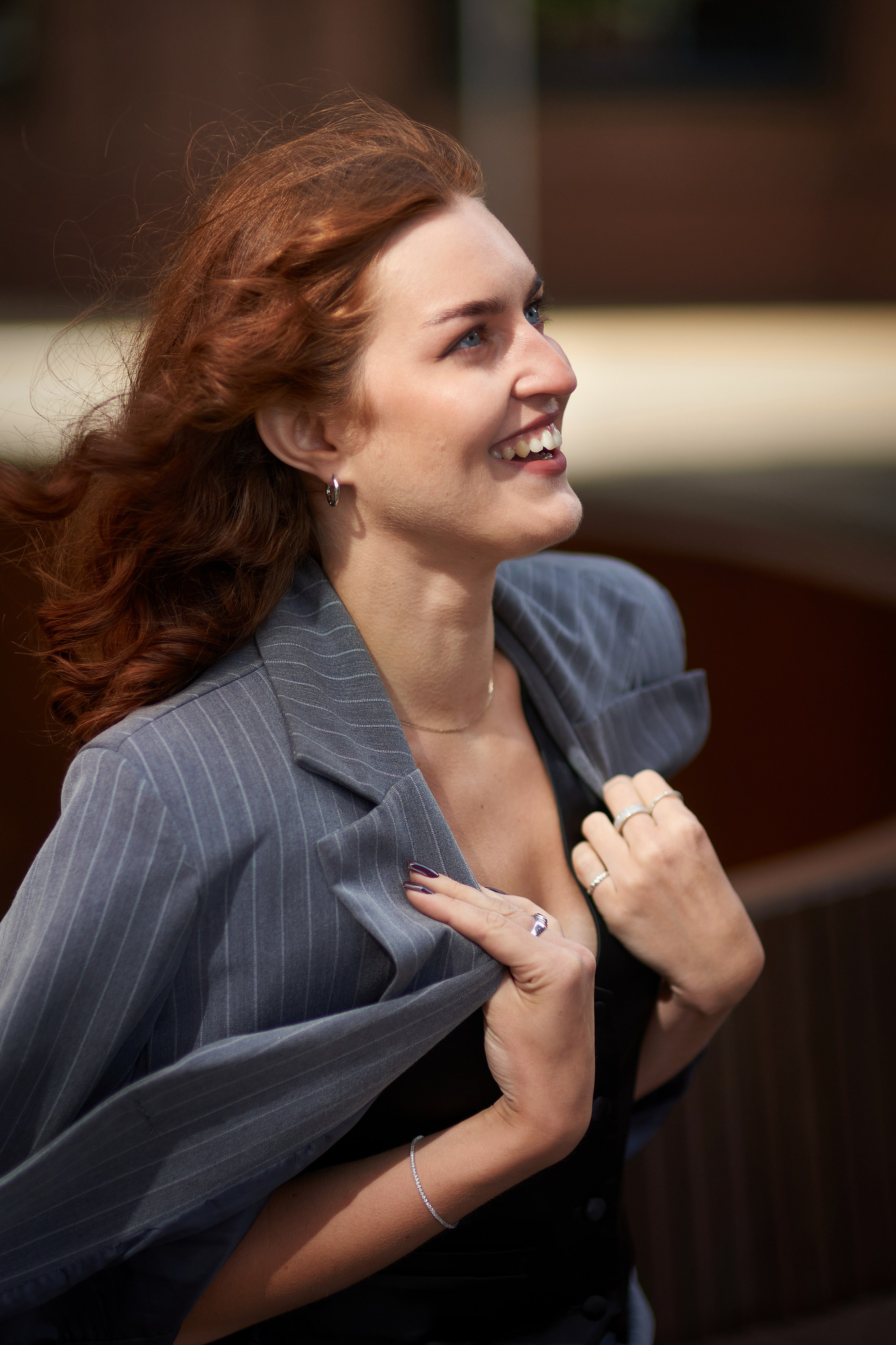 Девушка в городе. Фотограф Владимир Артамонов