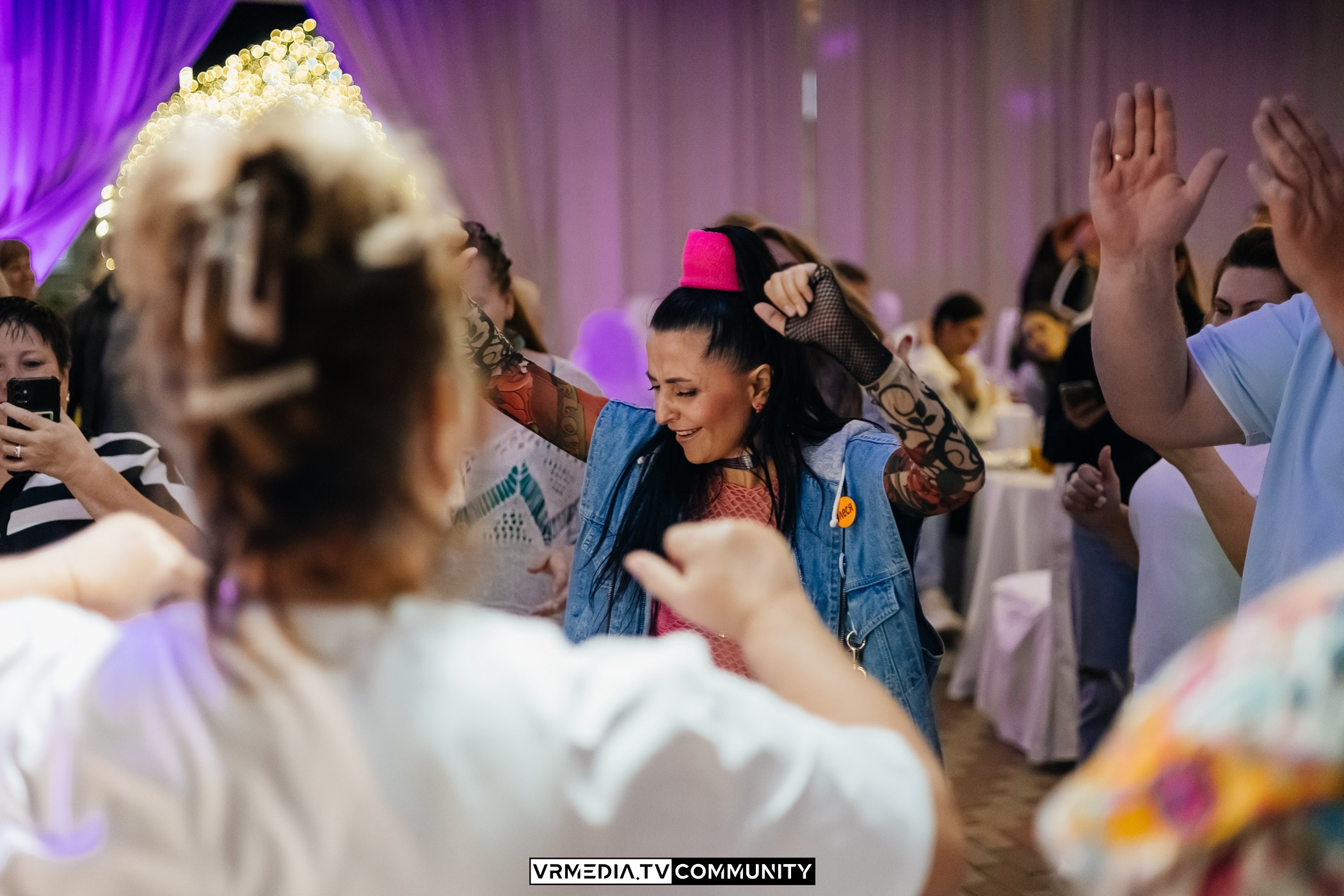 Ресторан «Империя»: Вечеринка 90-х