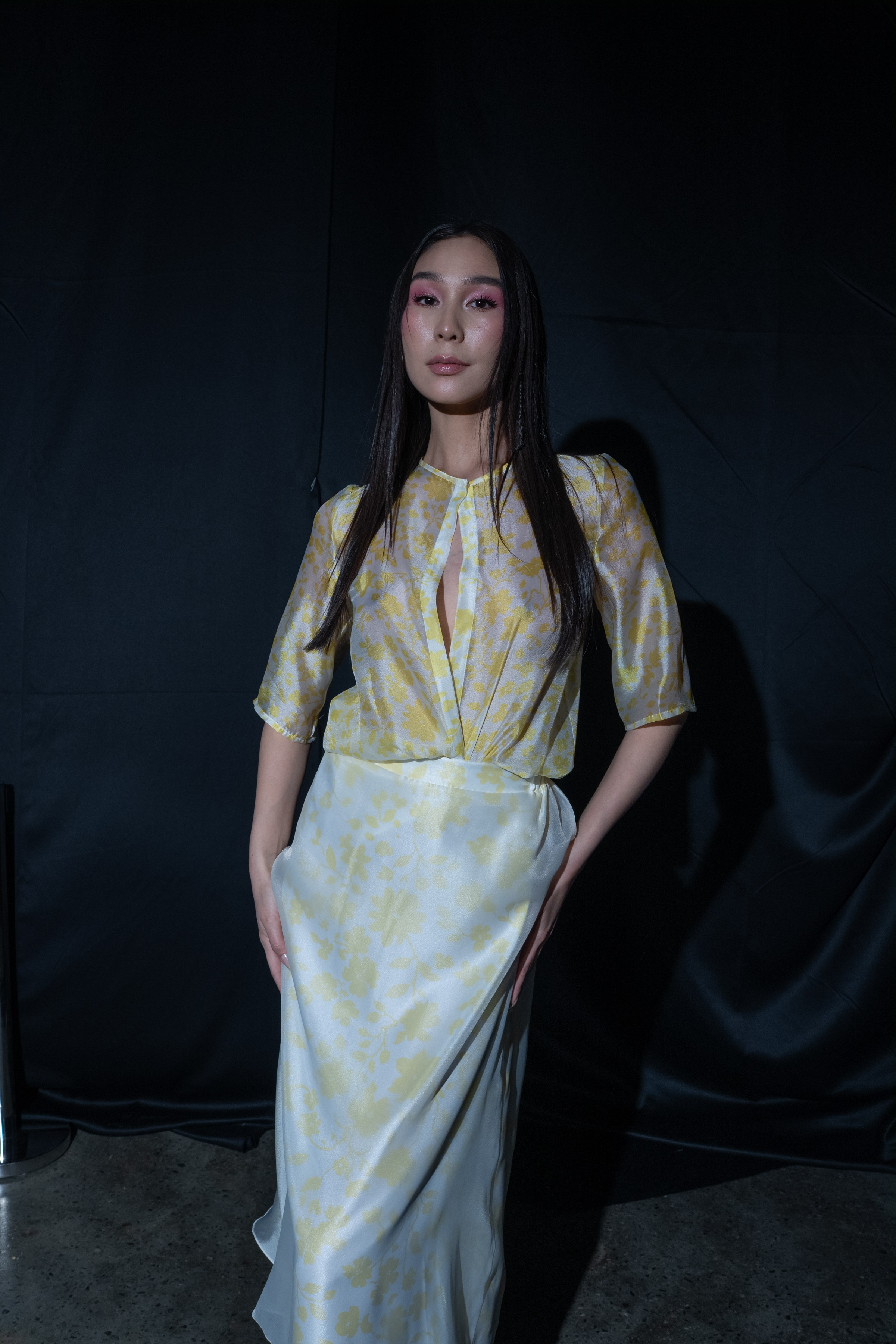 Visa Fashion week Almaty Backstage Day 3. Сайт Алматинского НЮ АРТ, будуар и фэшн фотографа Дениса Карпенко