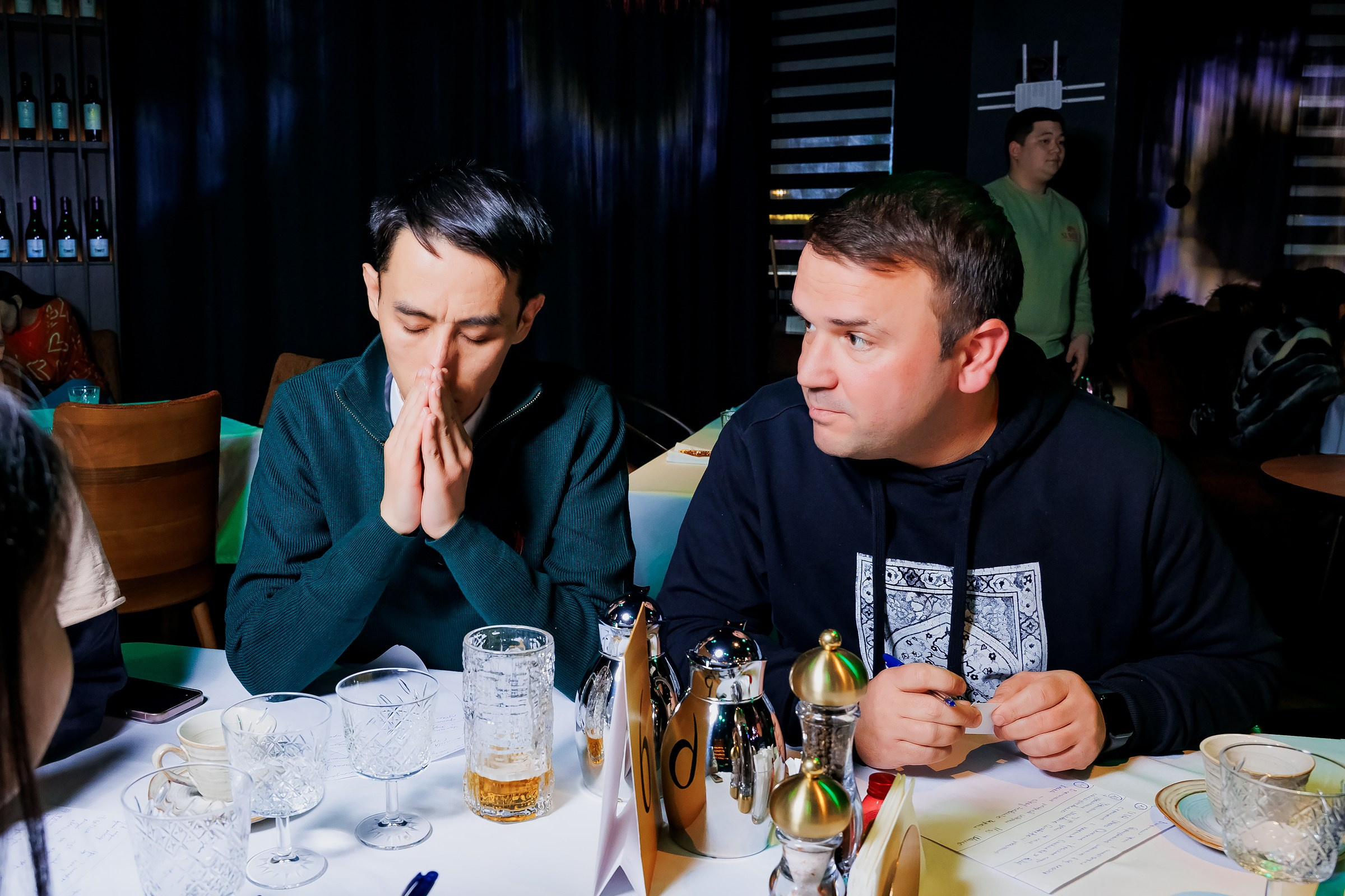 Вокруг Света за 60 Секунд-Sunset Meat Restaurant. Репортажный фотограф в Алматы Каюпов Сержан