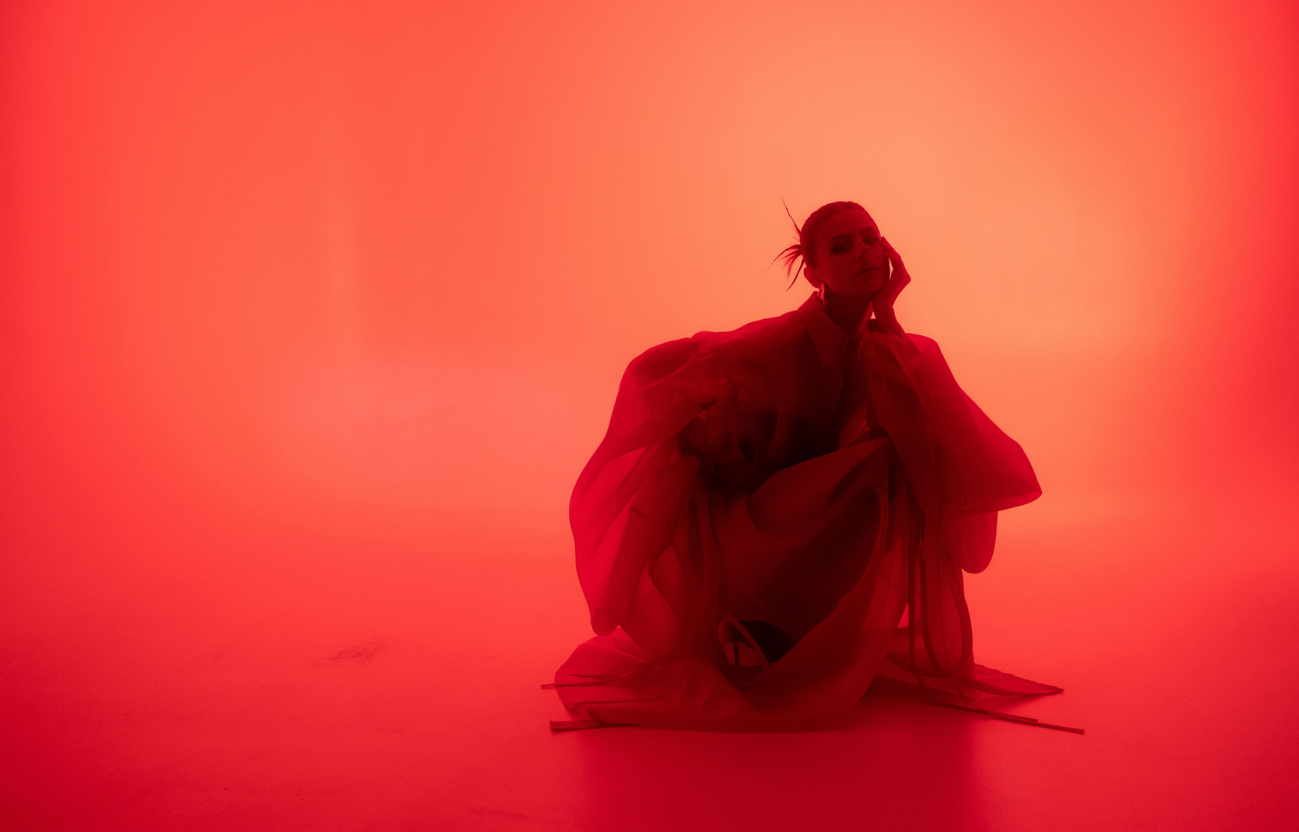 Total red. Контент и бизнес съемка. Первоуральск, Екатеринбург.Наталья Старек