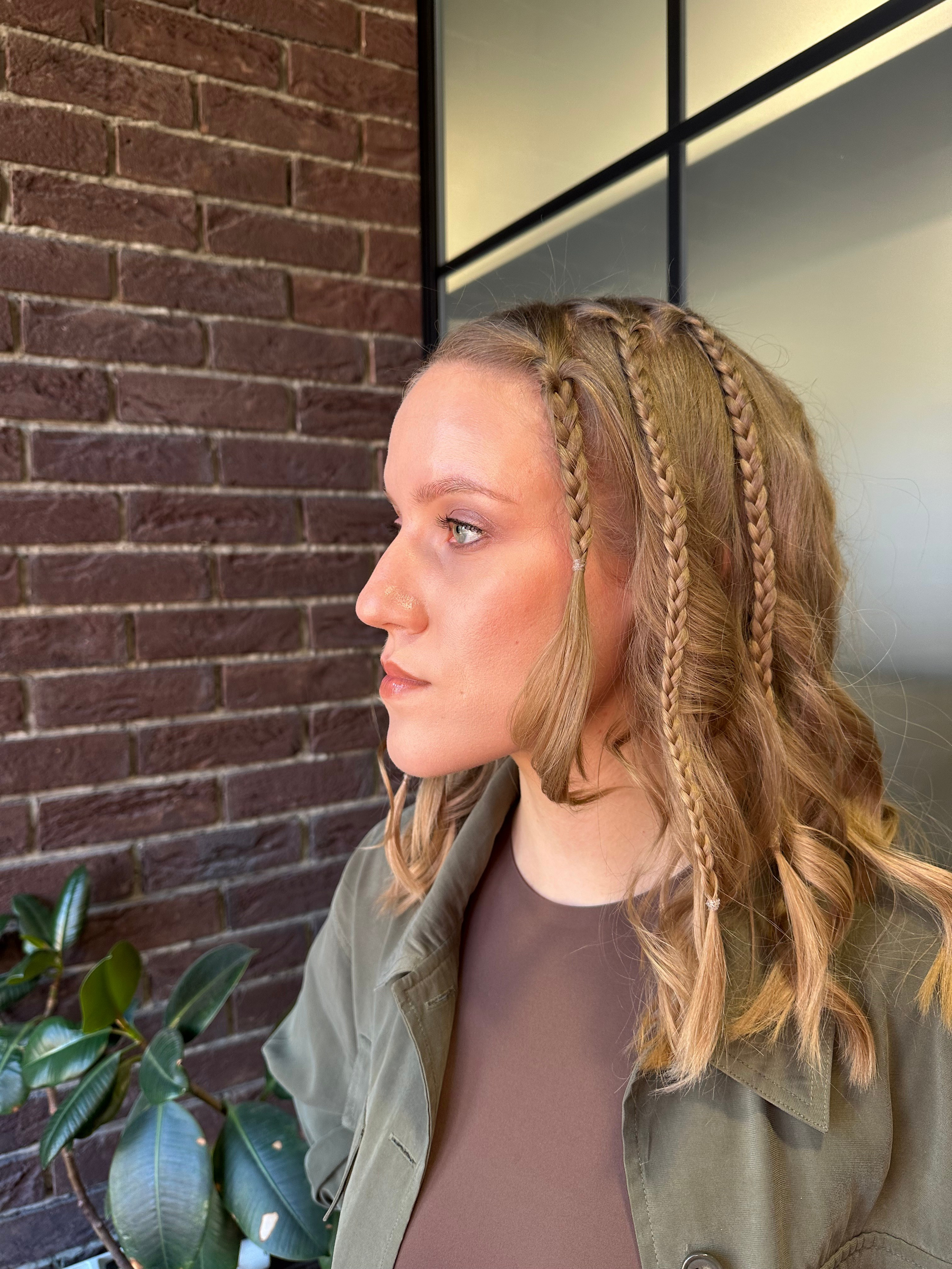 Образ (прически/макияж). Визажист. Стилист по волосам в Москве. Анастасия Ворожейкина