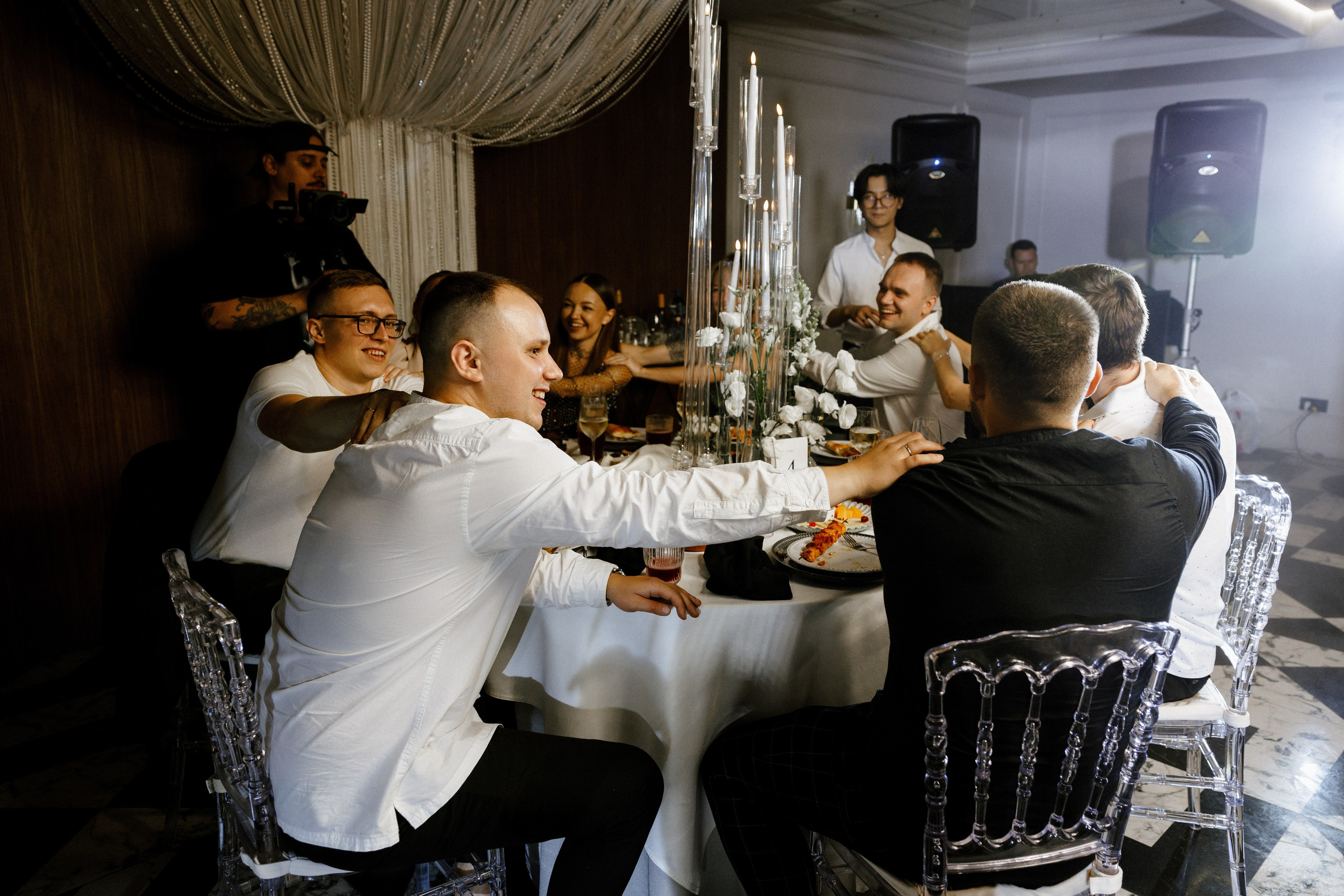 Артур и Лена. Зал Мечты. Свадебный фотограф Балчугова Мария Екатеринбург