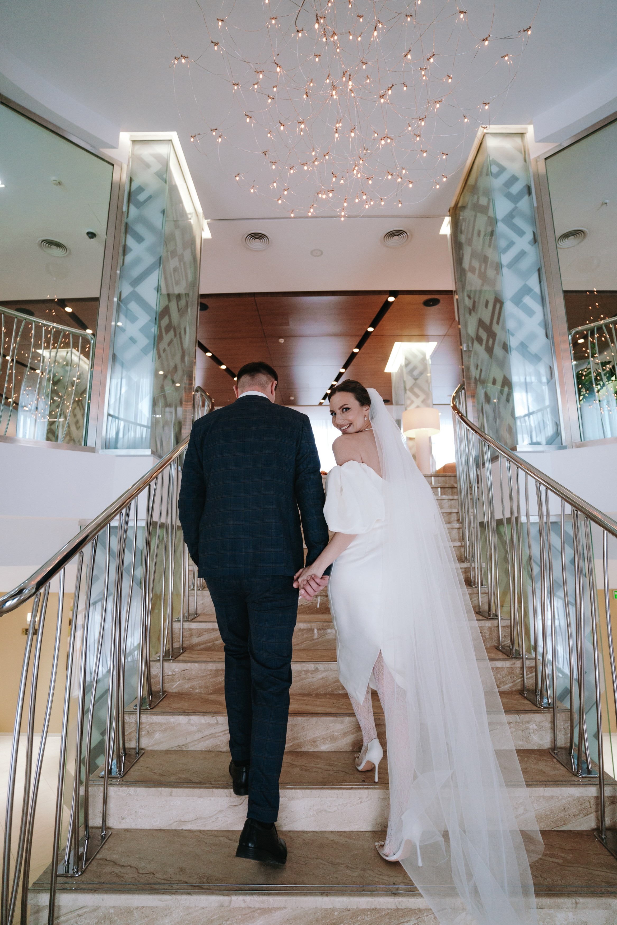 ГРИН ХОЛЛ, ЗАГОРОДНЫЙ КОМПЛЕКС GREEN HALL, БАНКЕТНЫЙ ЗАЛ УФА